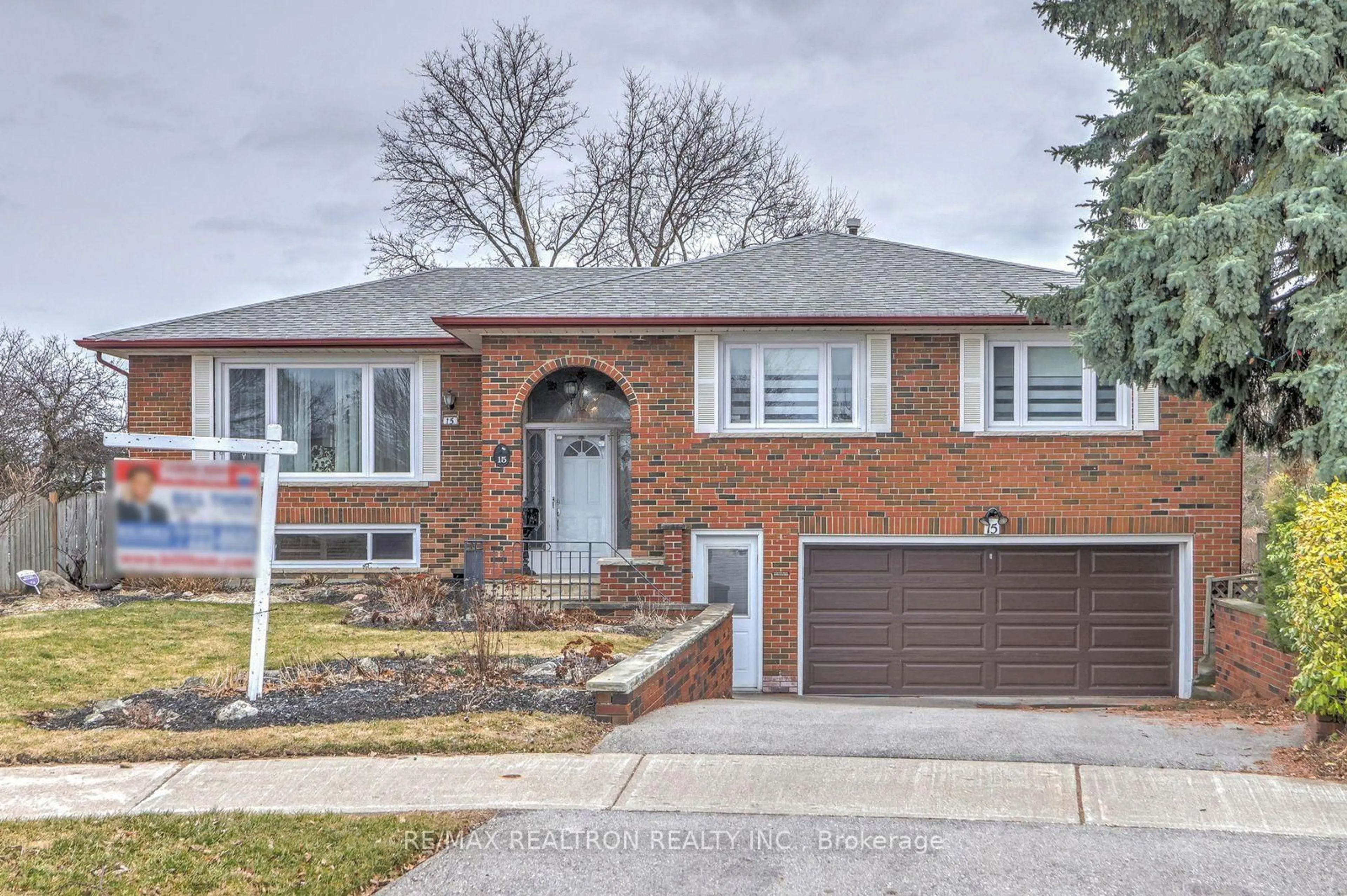 Home with brick exterior material, street for 15 Willimart Crt, Toronto Ontario M2M 1G5