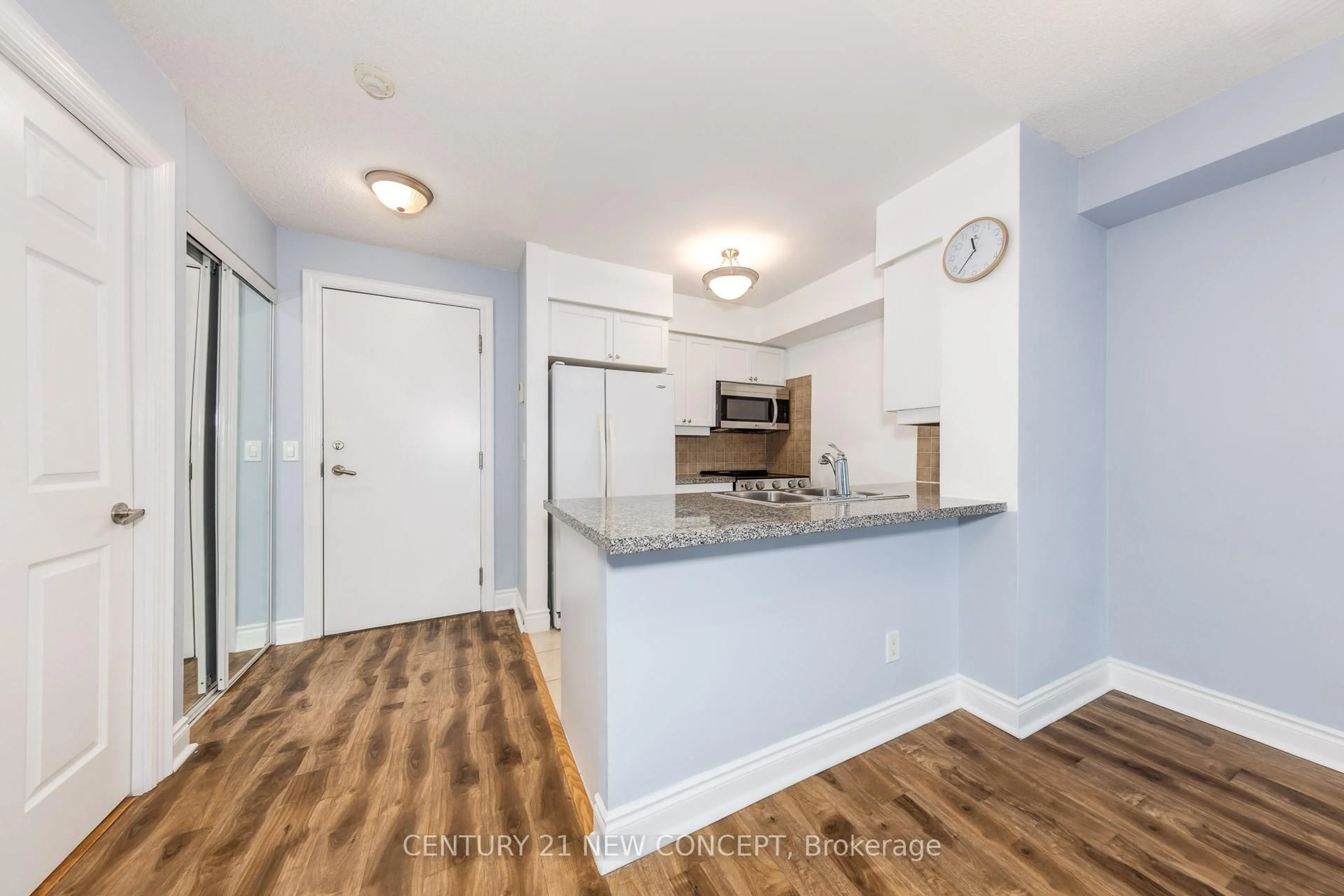 Unknown for 15 Greenview Ave #1907, Toronto Ontario M2M 4M7