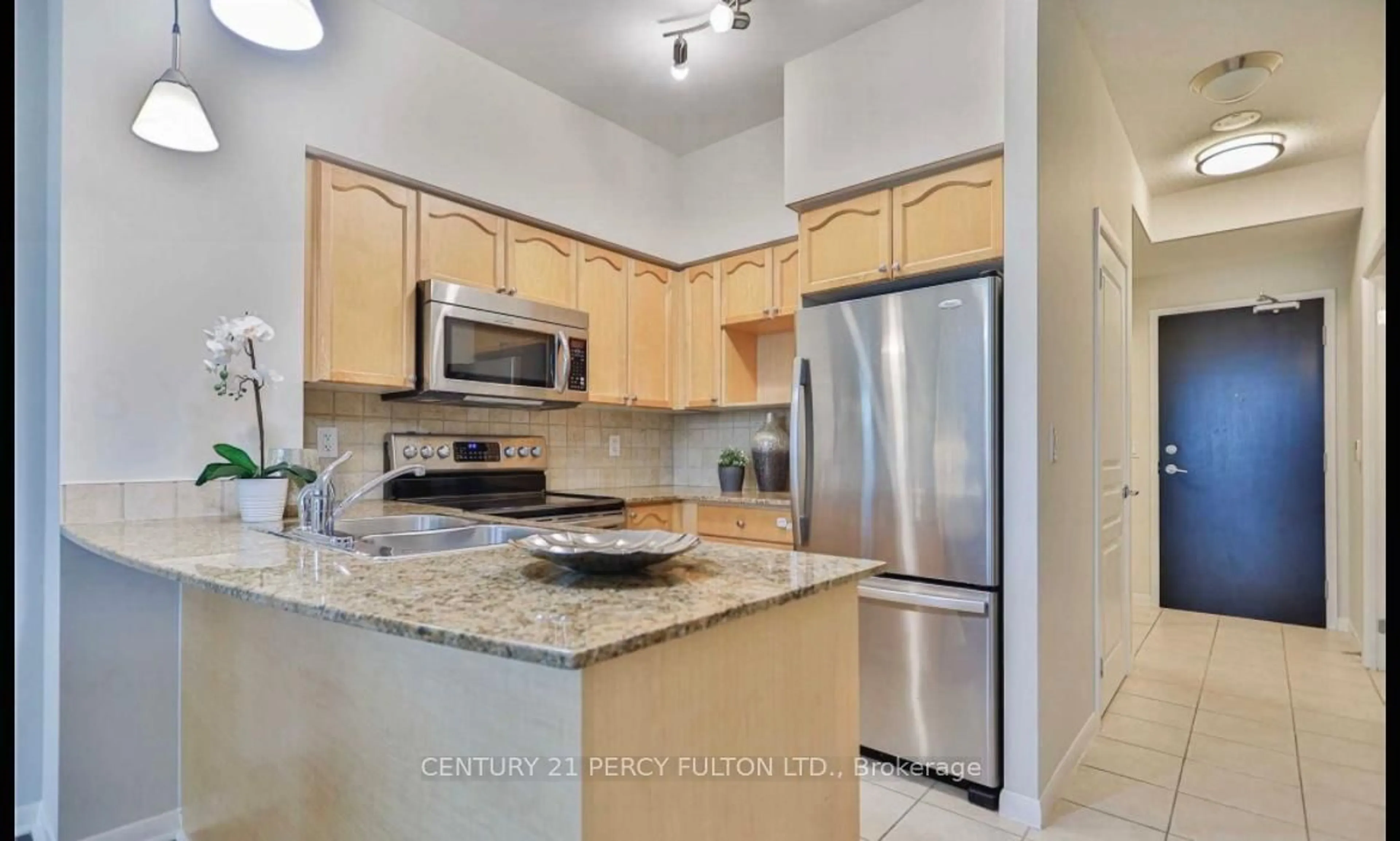 Standard kitchen, unknown for 18 Yonge St #3408, Toronto Ontario M5E 1Z8