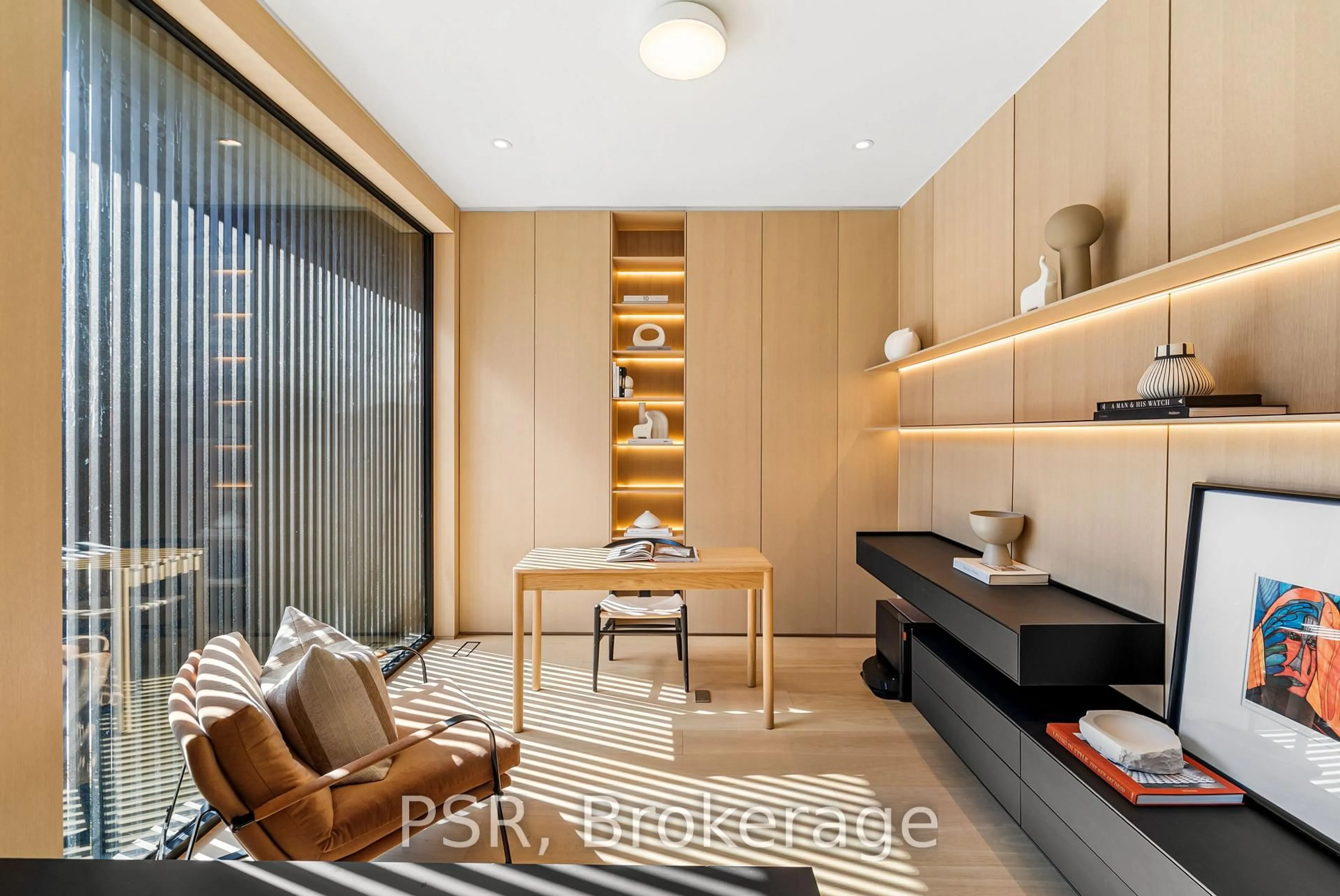 Unknown for 188 Montclair Ave, Toronto Ontario M5P 1P9