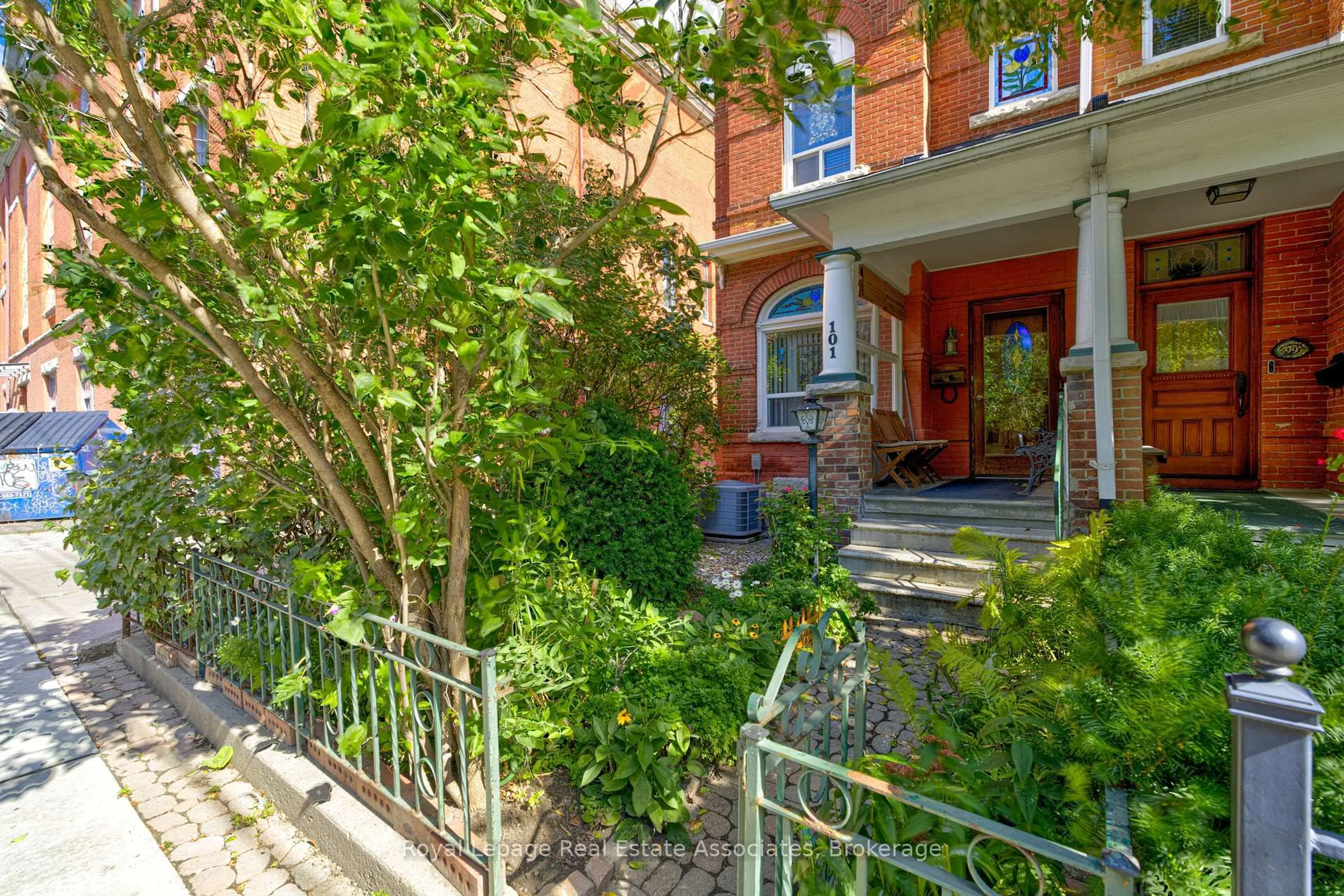 Unknown for 101 Dovercourt Rd, Toronto Ontario M6J 3C2