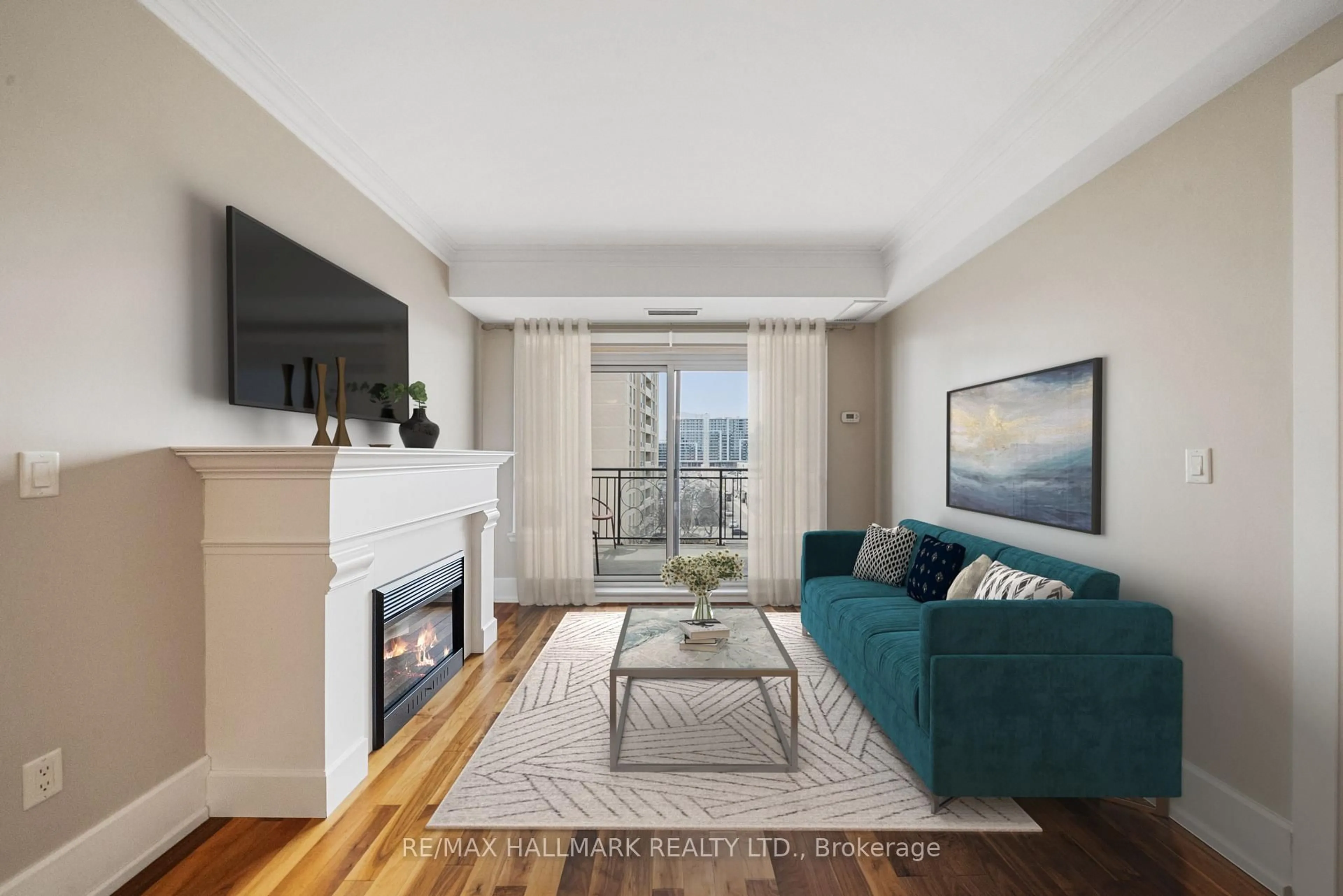 Living room with furniture, unknown for 660 Sheppard Ave #601, Toronto Ontario M2K 3E5