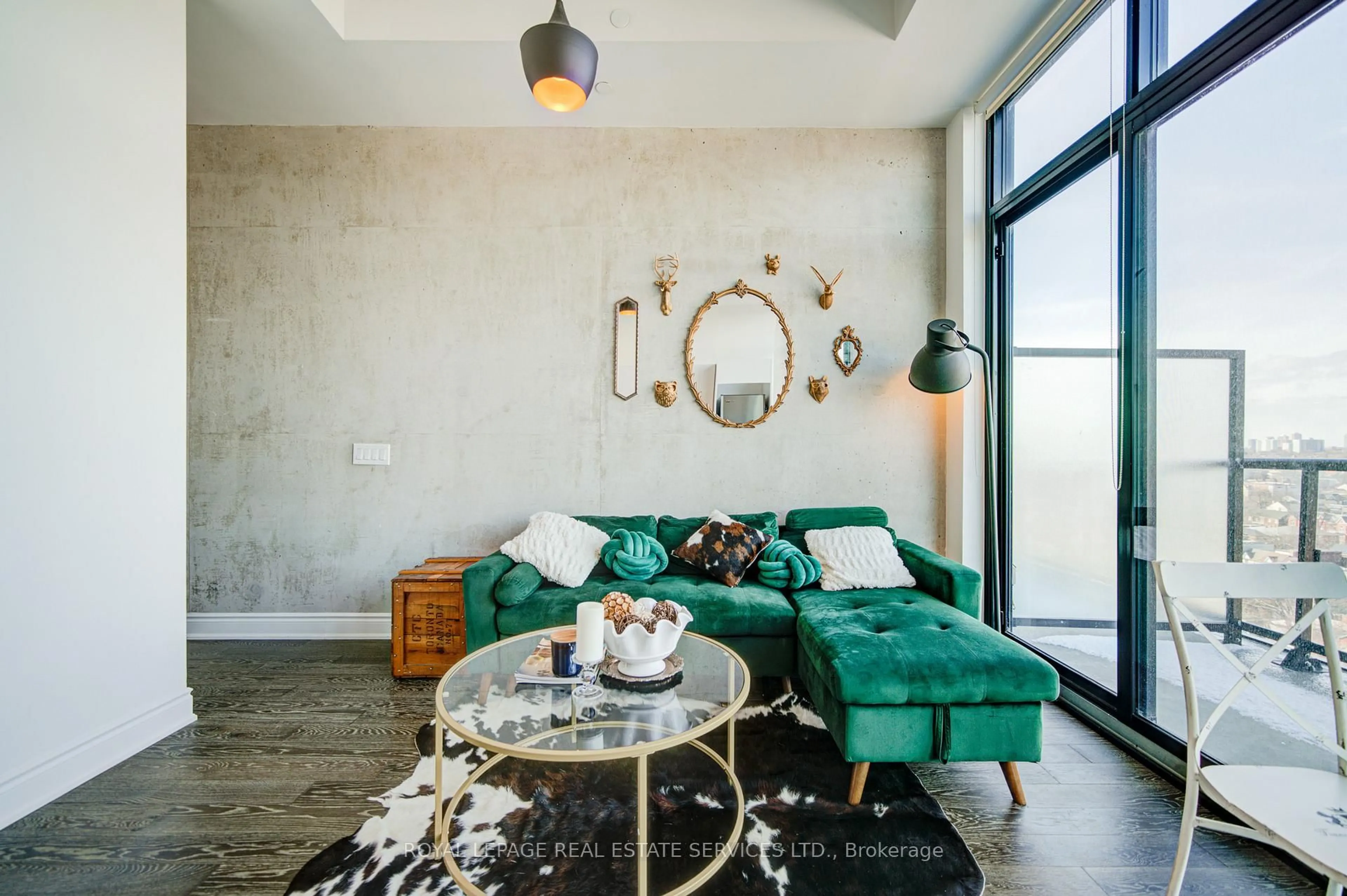 Living room with furniture, cement floor for 608 Richmond St #1311, Toronto Ontario M5V 0N9