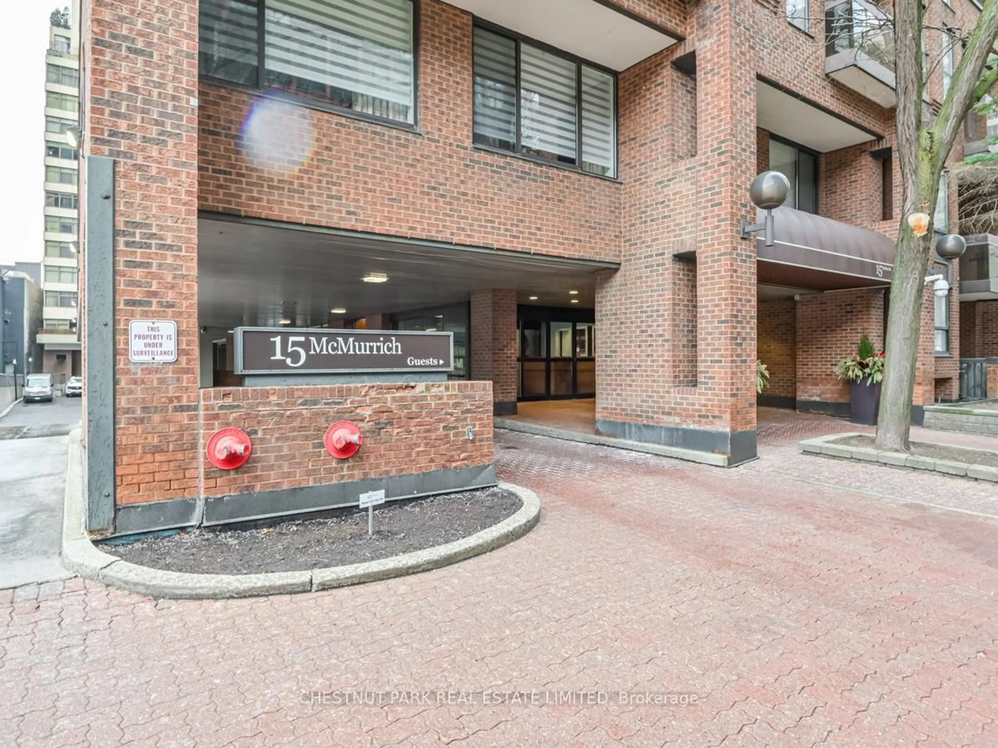 Indoor foyer for 15 Mcmurrich St #1502, Toronto Ontario M5R 3M6