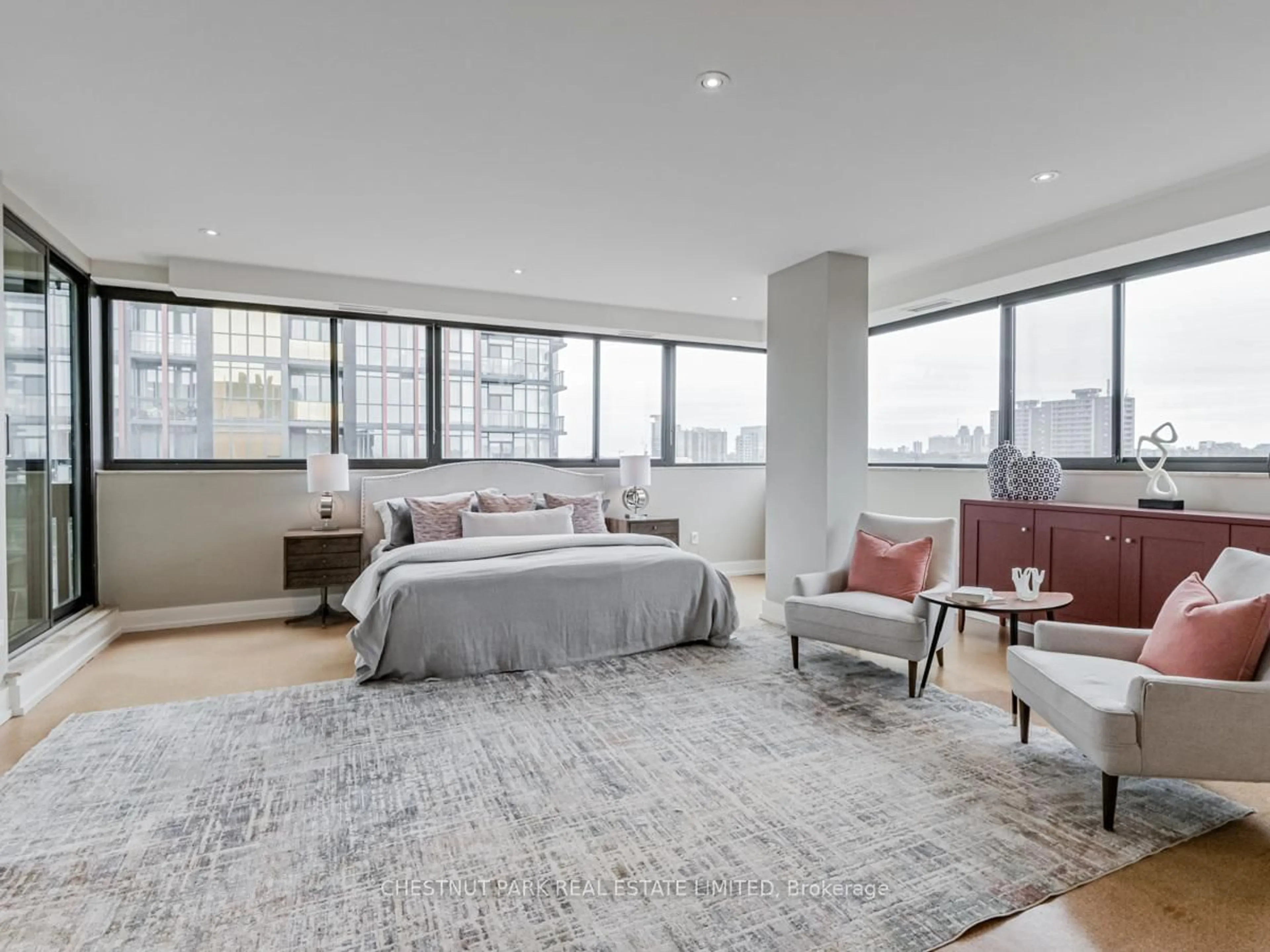 Bedroom with bed, unknown for 15 Mcmurrich St #1502, Toronto Ontario M5R 3M6