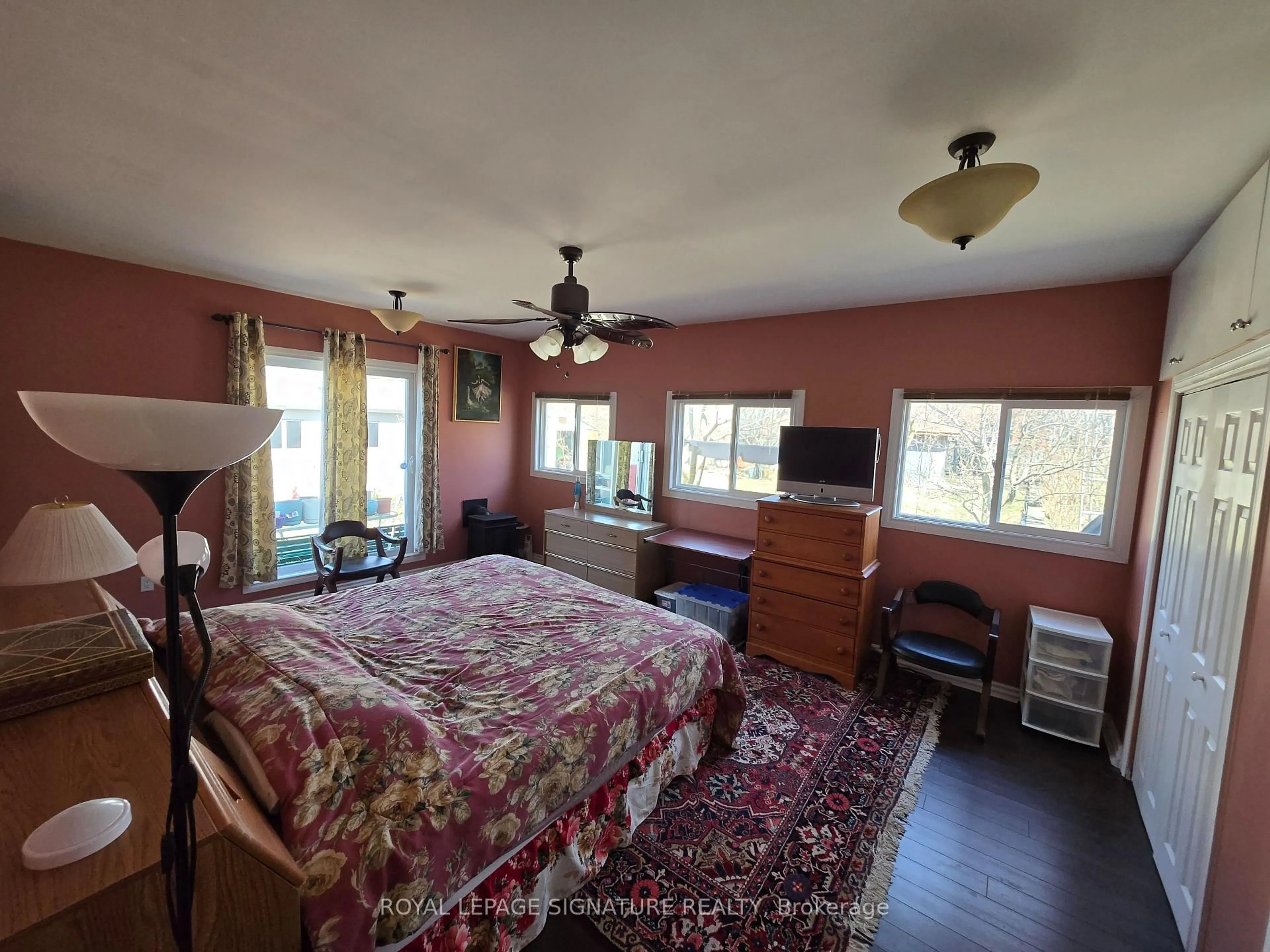 A pic of a room for 601 Conacher Dr, Toronto Ontario M2M 3M9