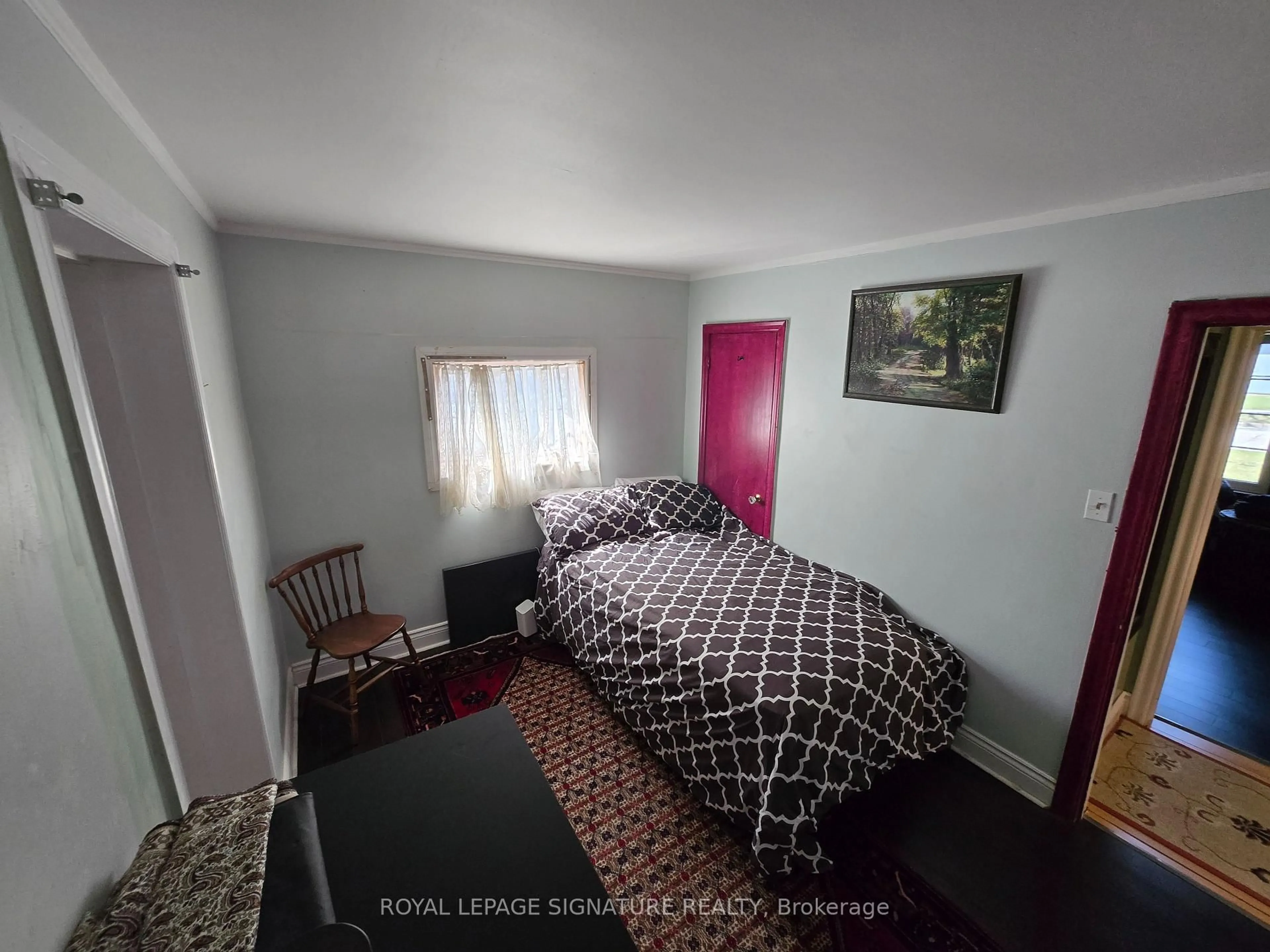 A pic of a room for 601 Conacher Dr, Toronto Ontario M2M 3M9