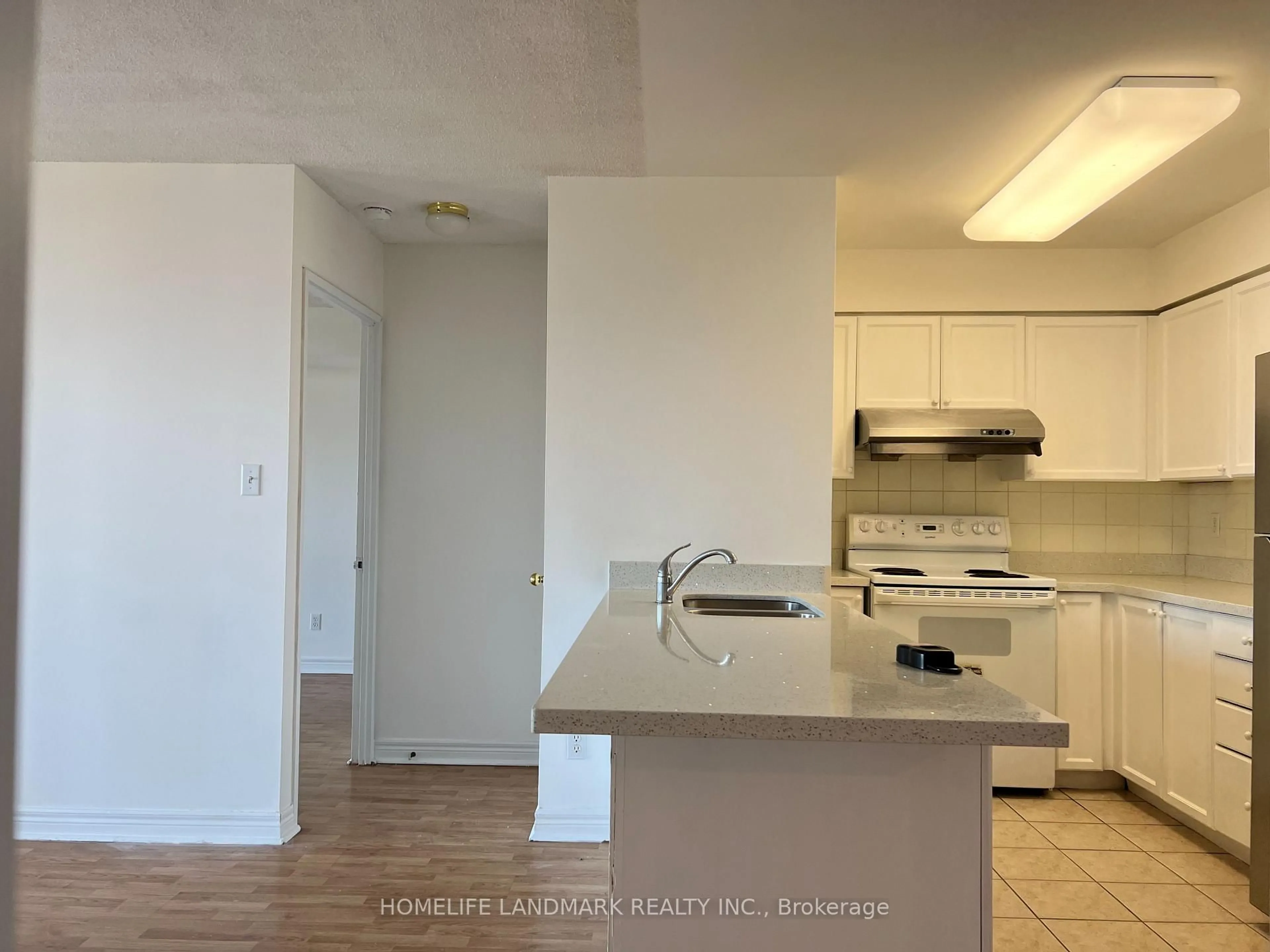 Standard kitchen, floor is not visible for 28 Empress Ave #909, Toronto Ontario M2N 6Z7