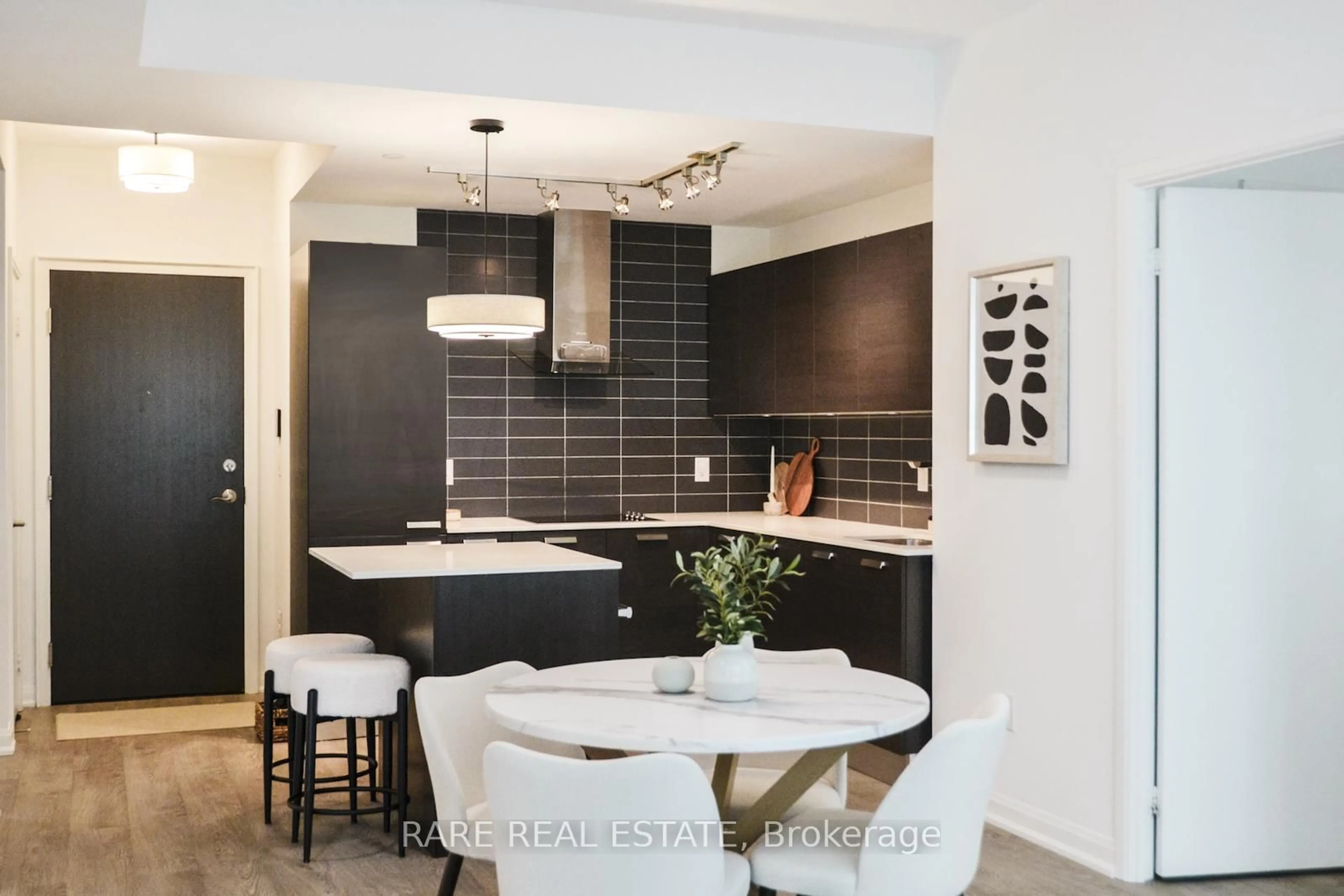 Contemporary kitchen, ceramic/tile floor for 9 Bogert Ave #1606, Toronto Ontario M2N 0H3