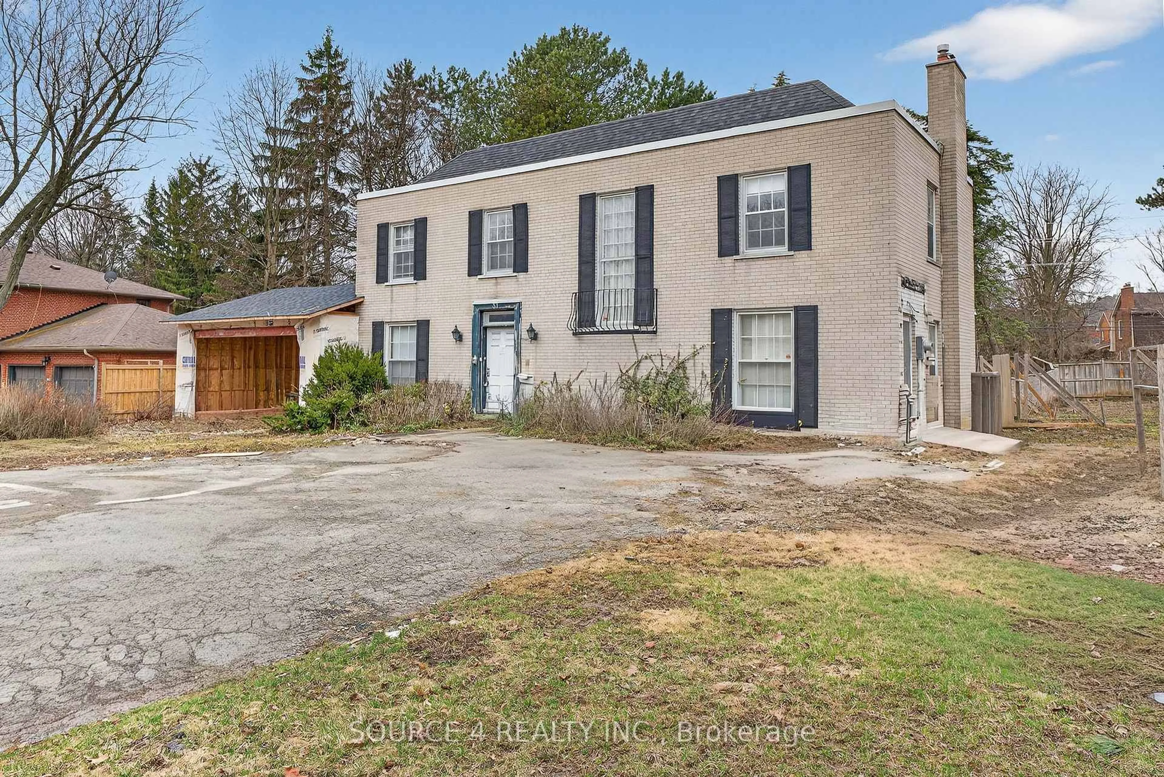 Home with brick exterior material, street for 37 Wilket Rd, Toronto Ontario M2L 1N9