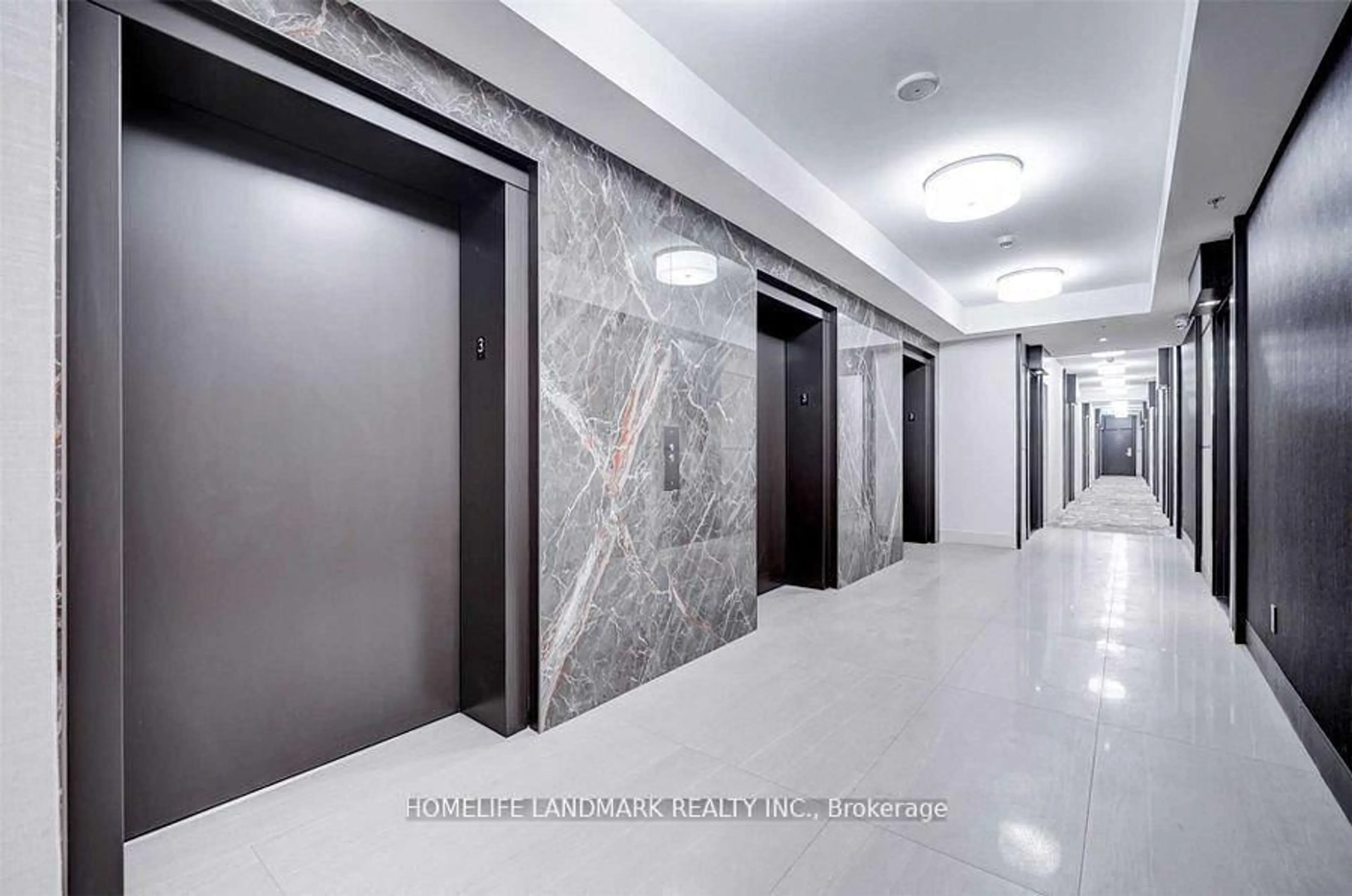 Lobby for 23 Glebe Rd #304, Toronto Ontario M5P 0A1