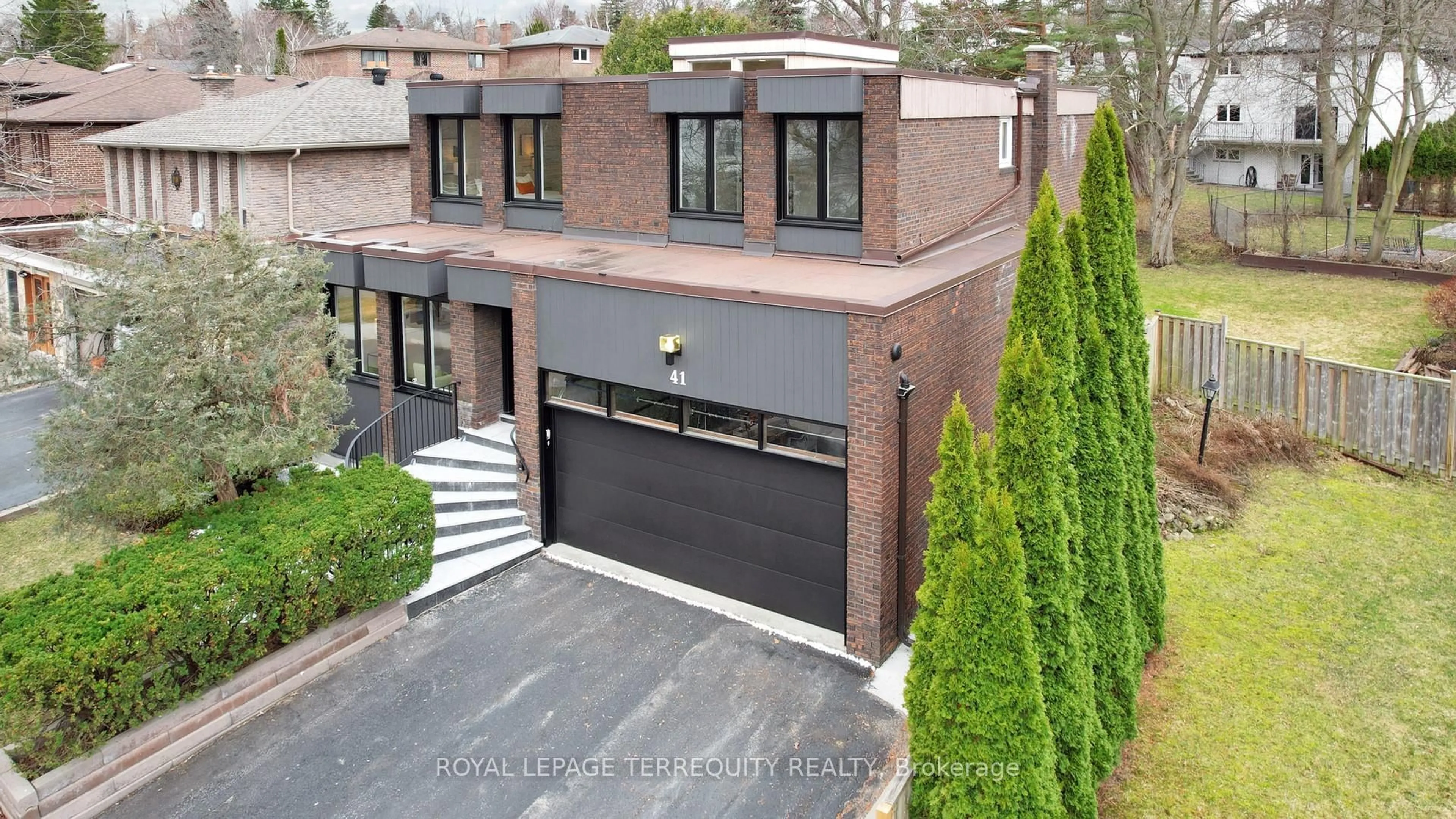 Home with brick exterior material, street for 41 Beardmore Cres, Toronto Ontario M2K 2P3