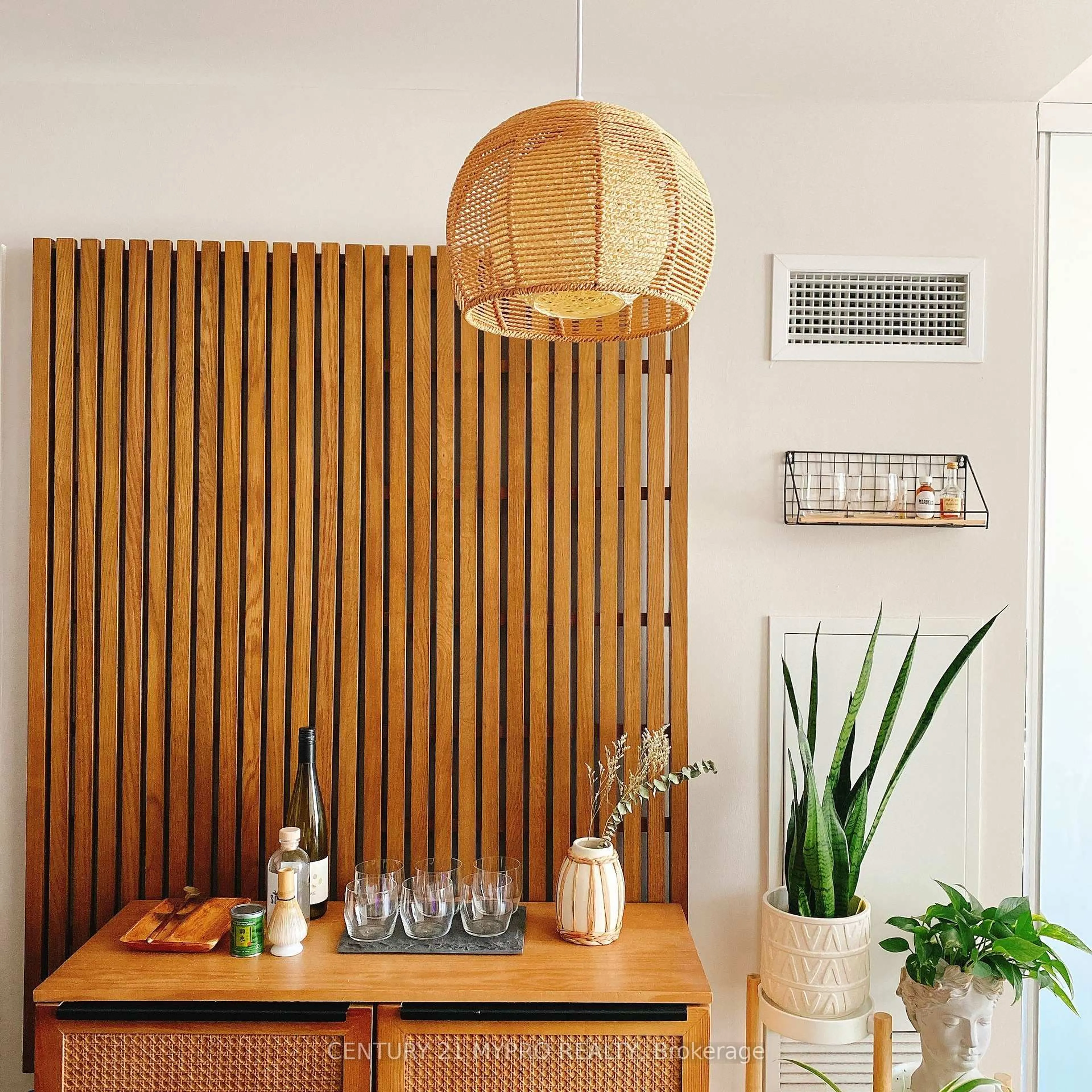 Indoor entryway for 85 Queens Wharf Rd #2611, Toronto Ontario M5V 0J8