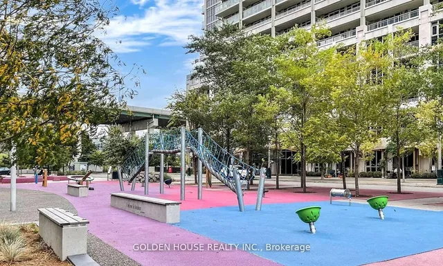 215 Fort York Blvd #2309, Toronto 3