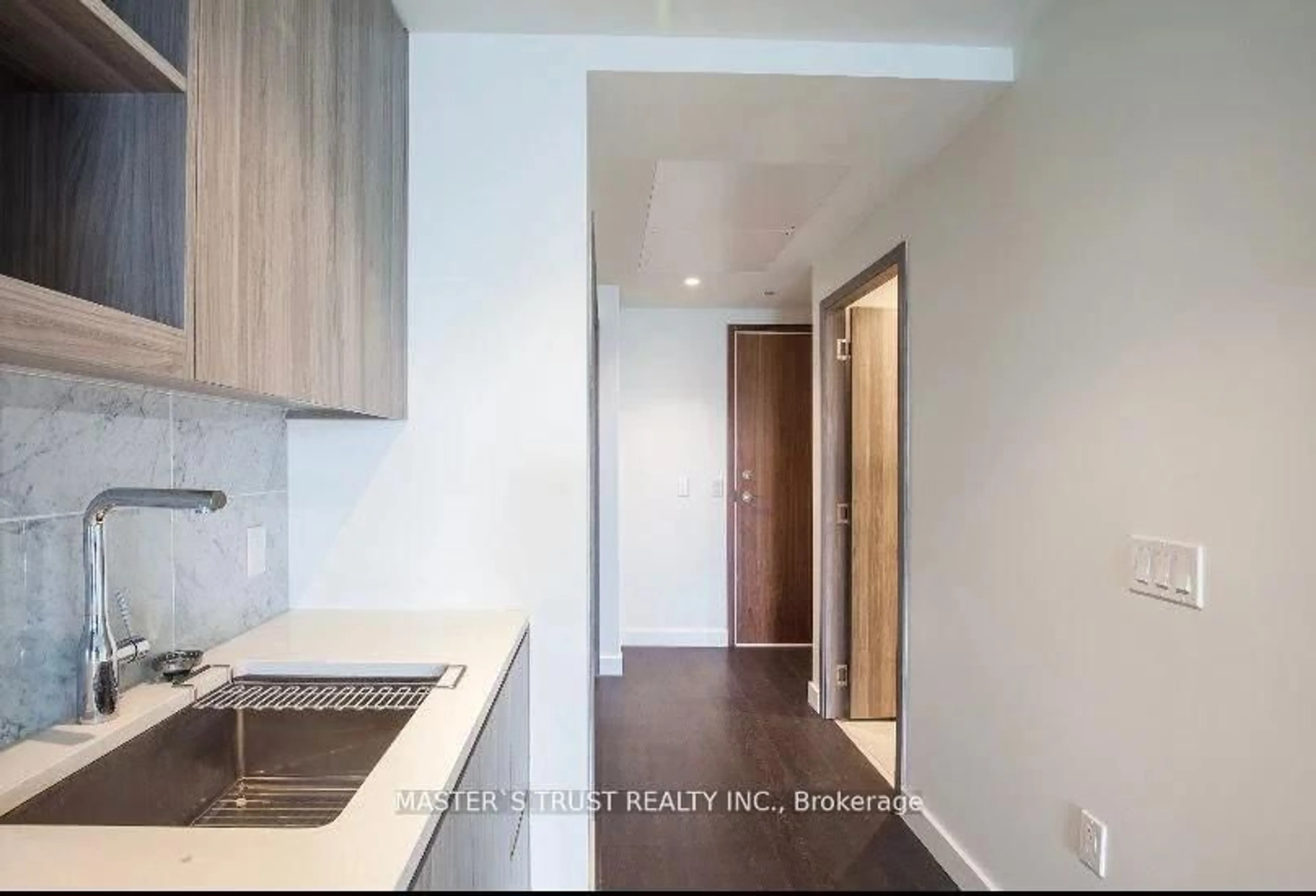 Unknown for 95 McMahon Dr #2005, Toronto Ontario M2K 0H2