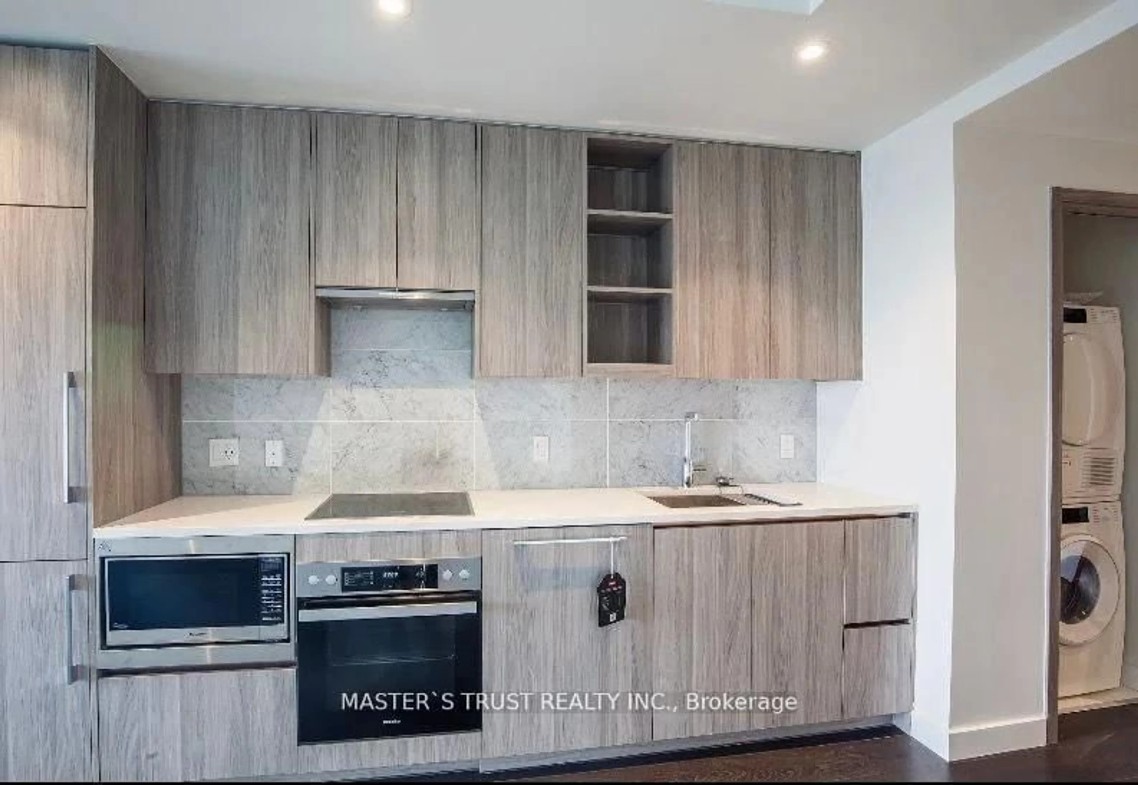 Standard kitchen, wood/laminate floor for 95 McMahon Dr #2005, Toronto Ontario M2K 0H2