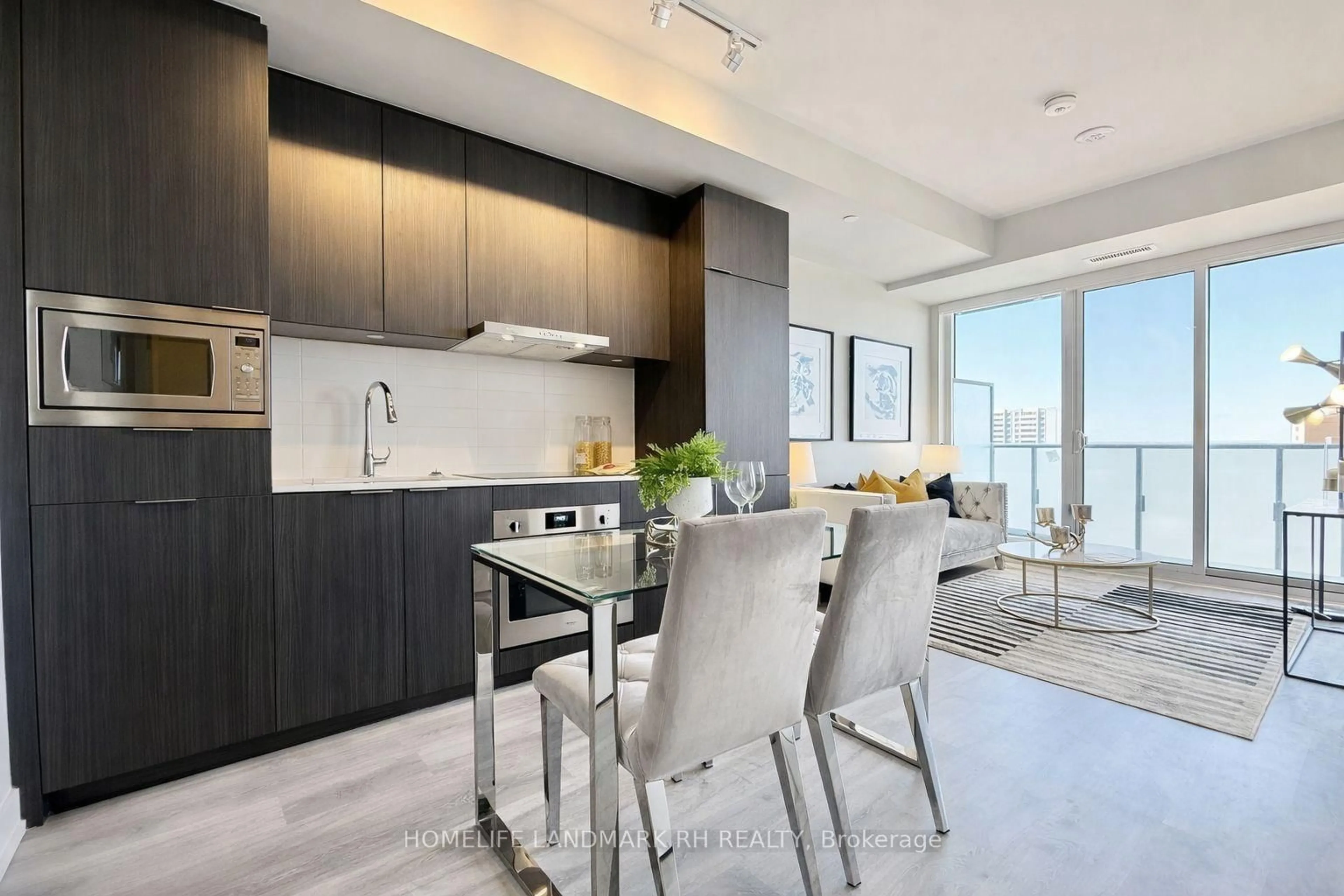 Open concept kitchen, unknown for 7 Golden Lion Hts #N1013, Toronto Ontario M2M 0C1
