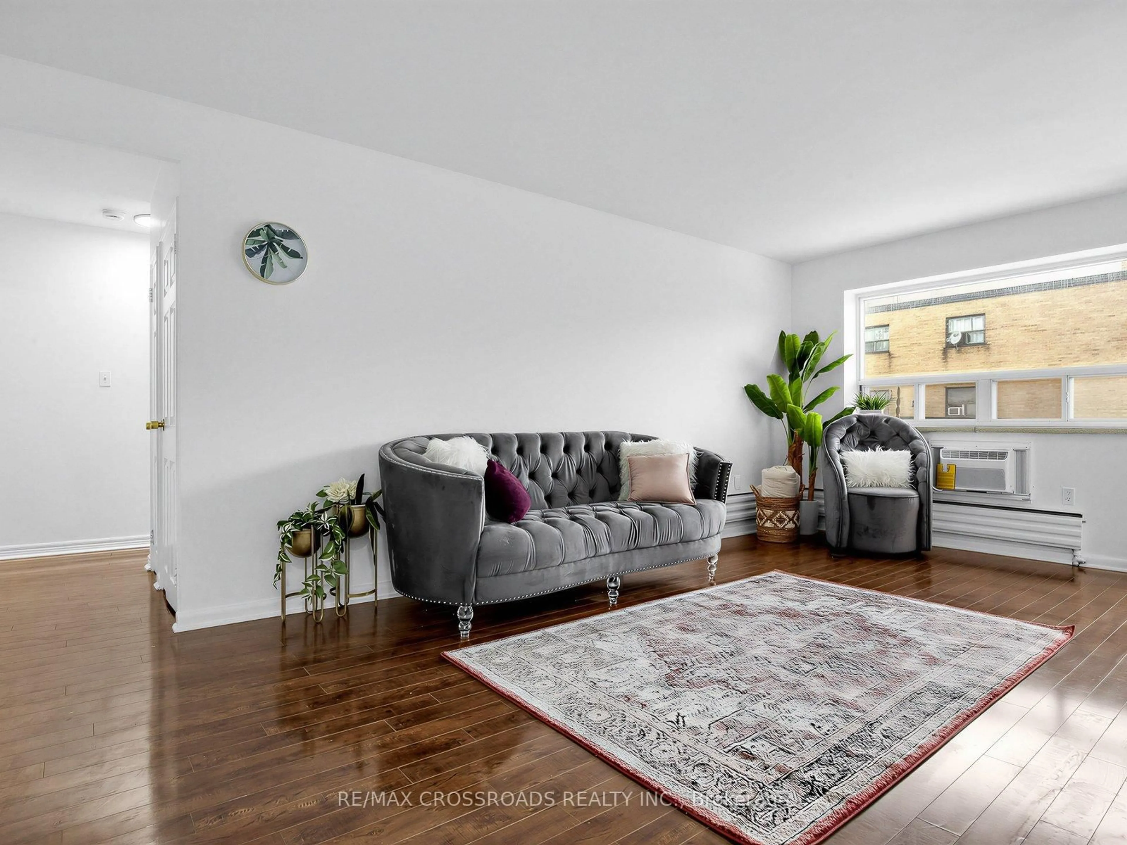 Living room with furniture, unknown for 8 Kingsbridge Crt #407, Toronto Ontario M2R 1L5