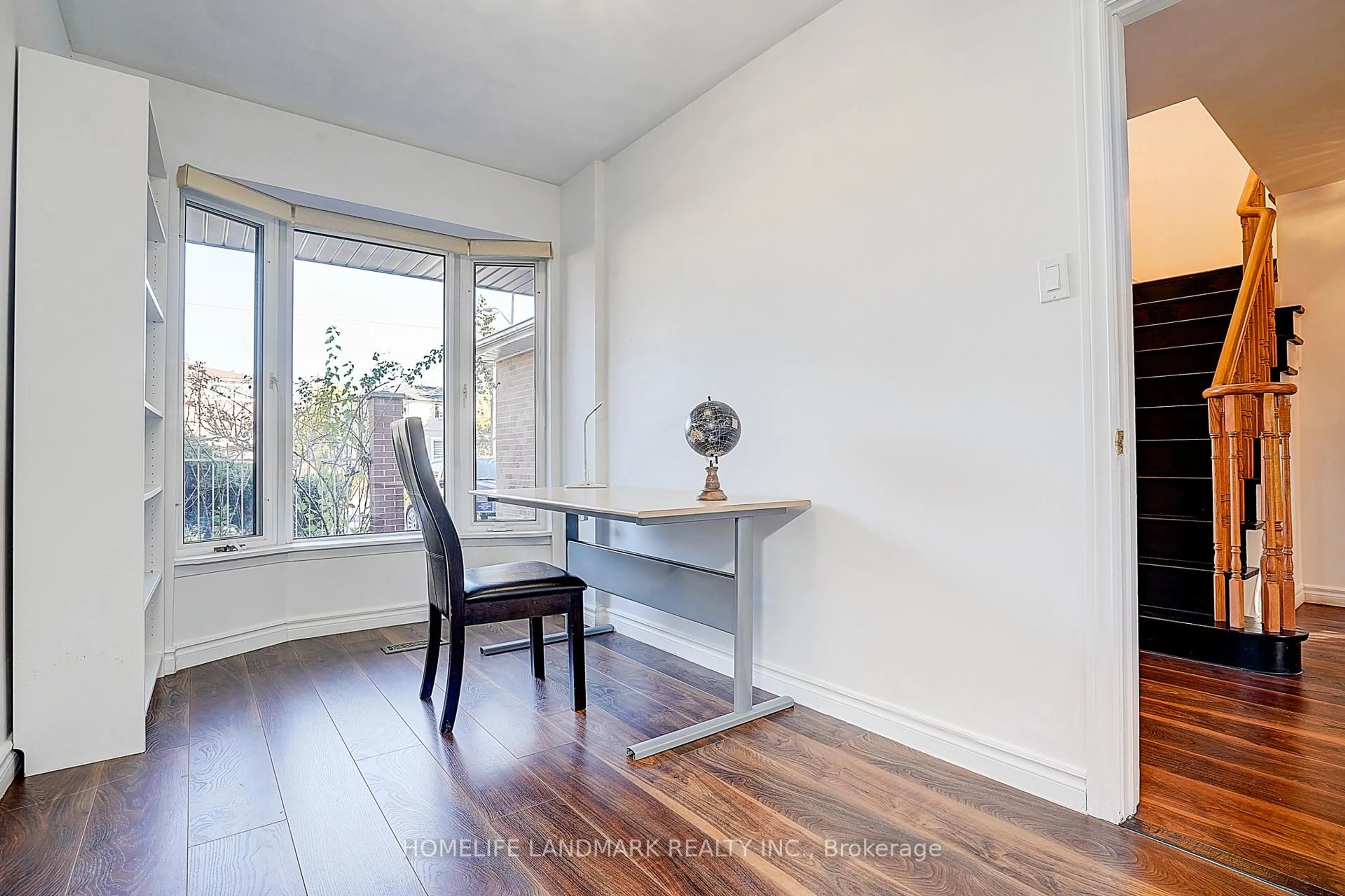 A pic of a room for 104 Tanjoe Cres, Toronto Ontario M2M 1P7