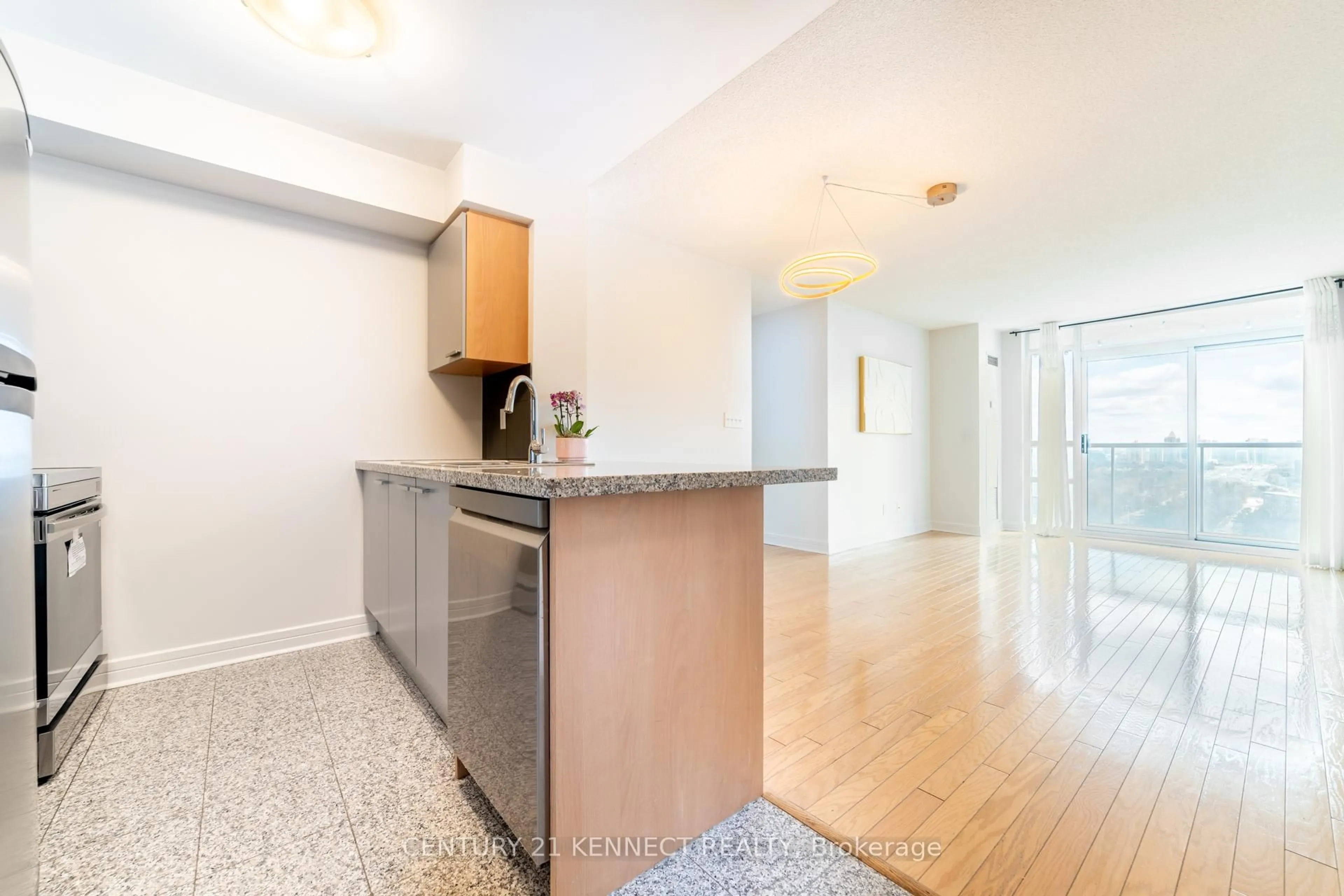 Standard kitchen, unknown for 16 Harrison Garden Blvd #1710, Toronto Ontario M2N 7J6