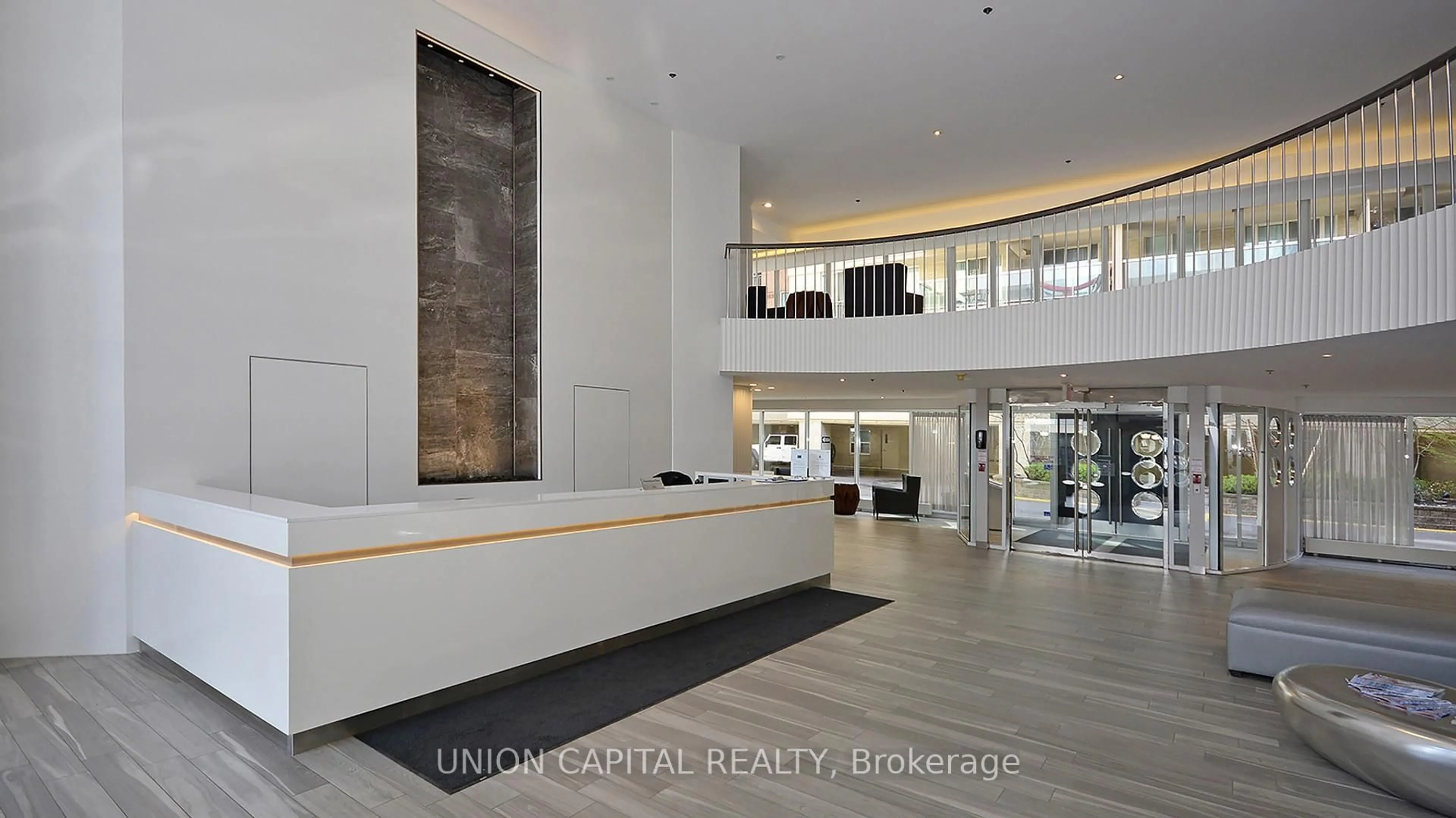 Unknown for 323 Richmond St #1110, Toronto Ontario M5A 4R3