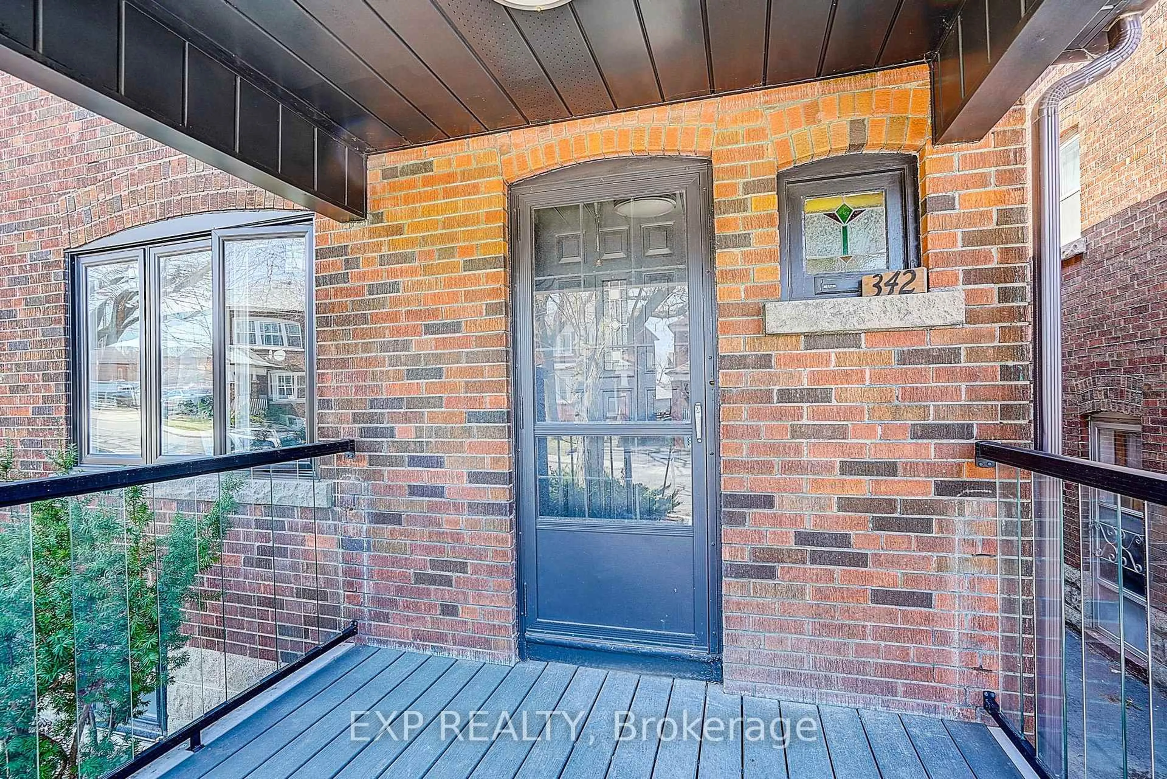 Indoor entryway for 342 Glenholme Ave, Toronto Ontario M6E 3E5