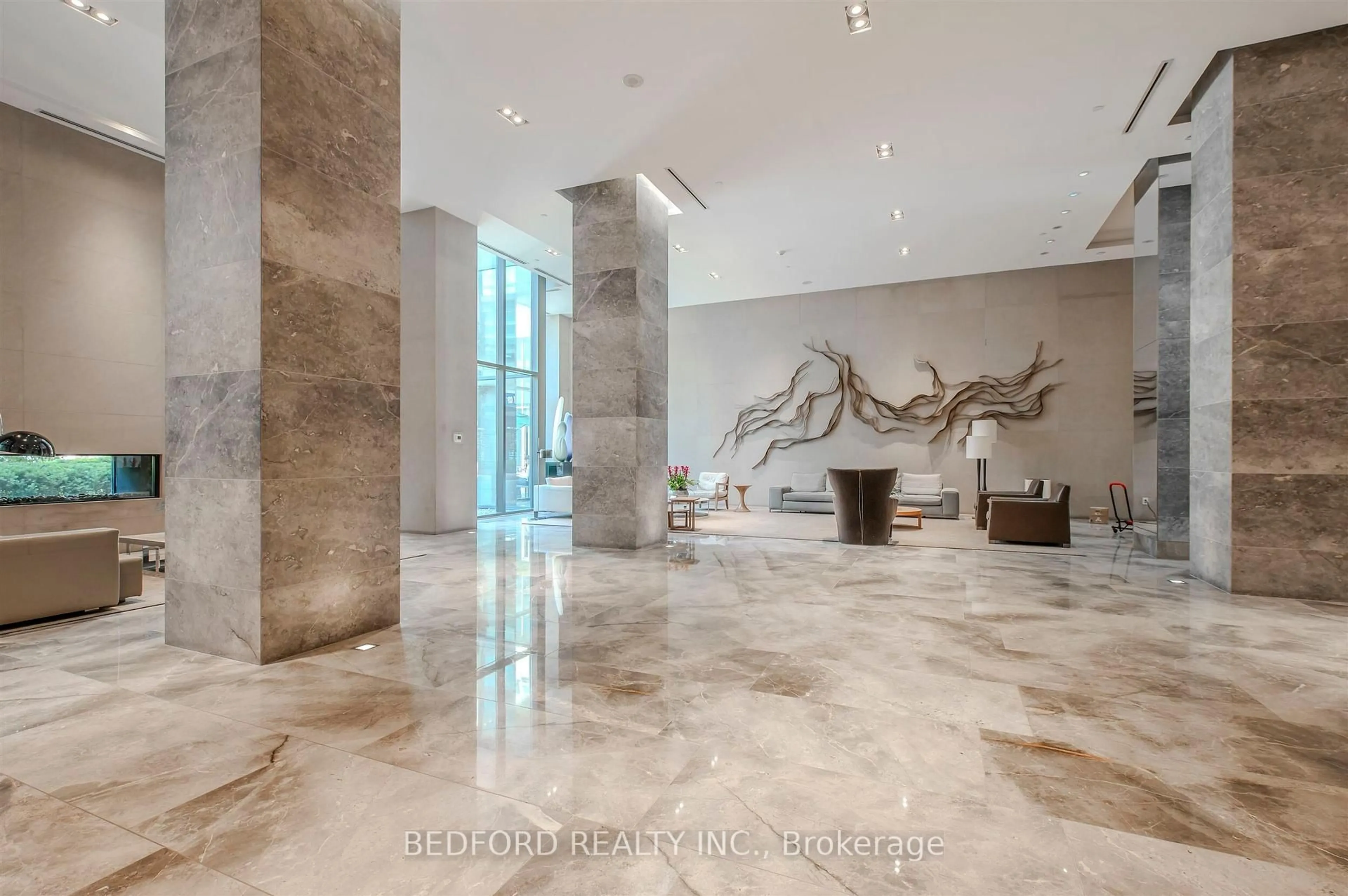 Lobby for 1 Bedford Rd #2001, Toronto Ontario M5R 2B5