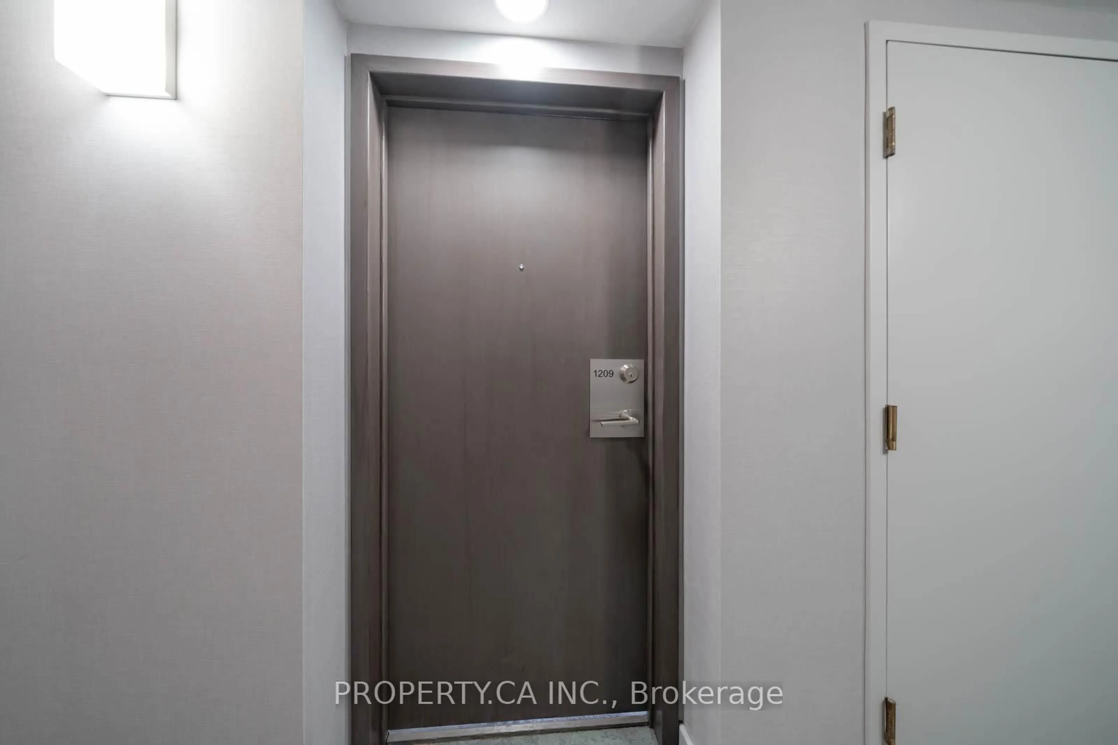 Unknown for 10 Yonge St #1209, Toronto Ontario M5E 1R4