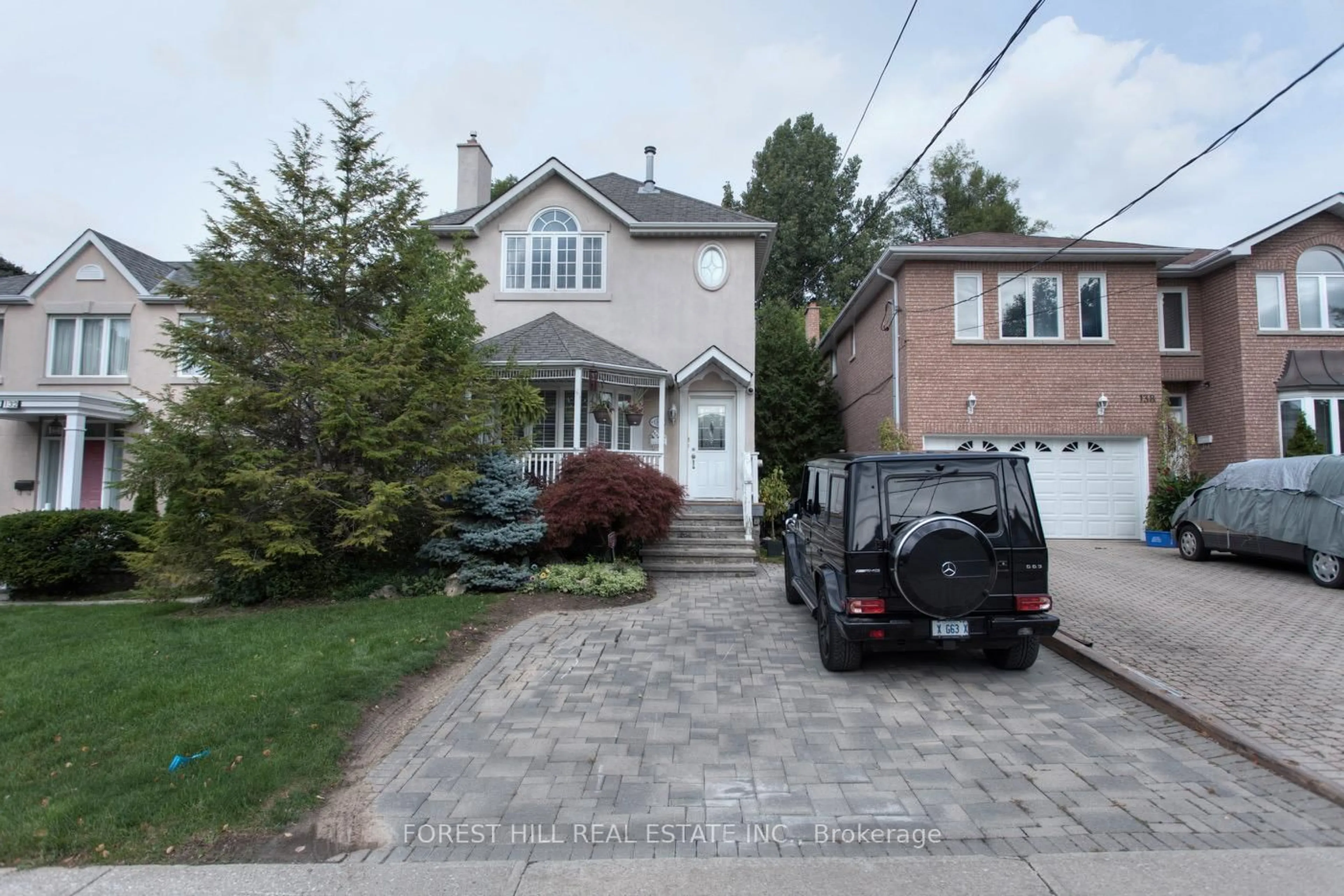 Home with brick exterior material, street for 136 Hollywood Ave, Toronto Ontario M2N 3K3