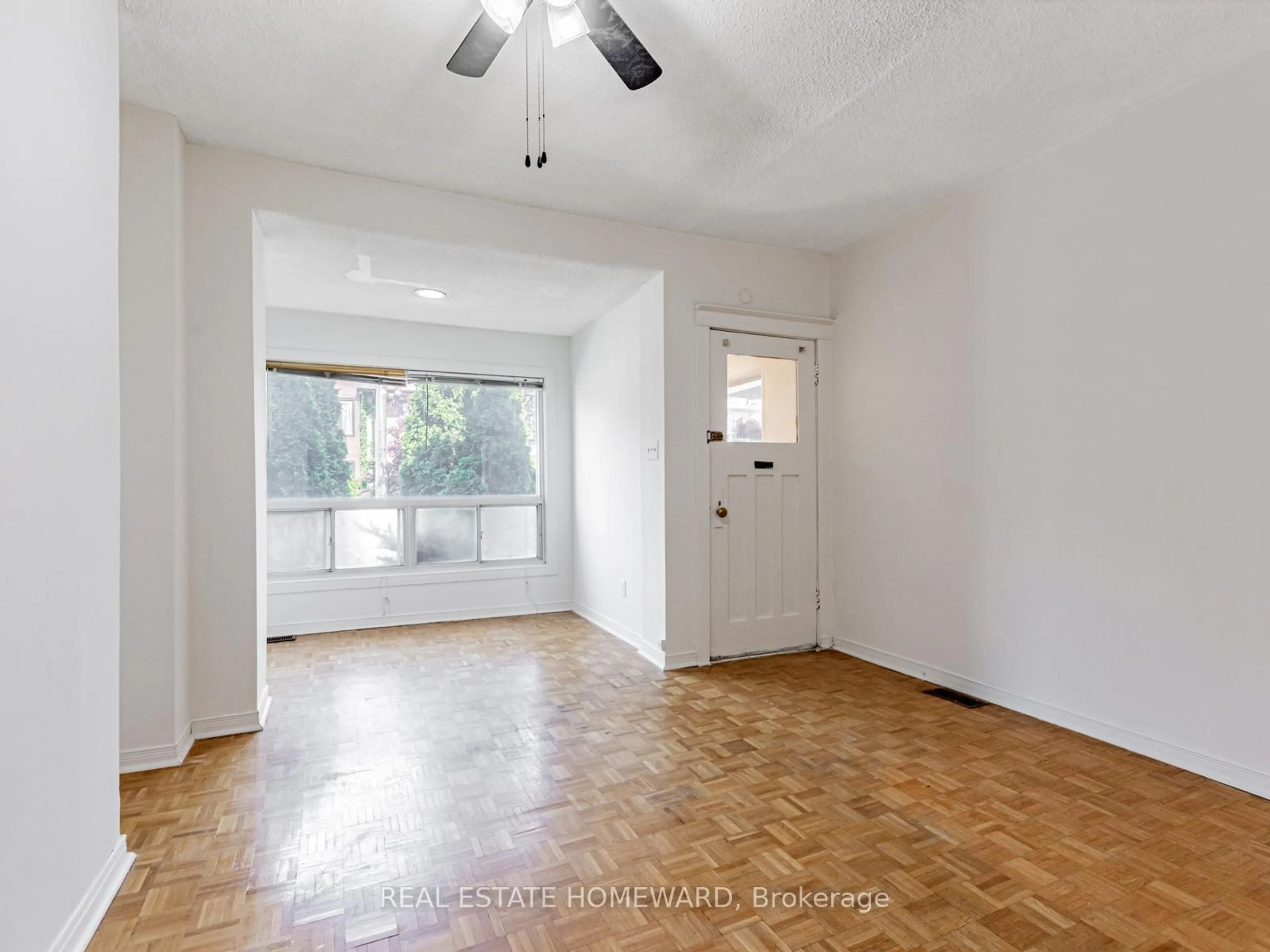 A pic of a room for 1188 Ossington Ave, Toronto Ontario M6G 3W1