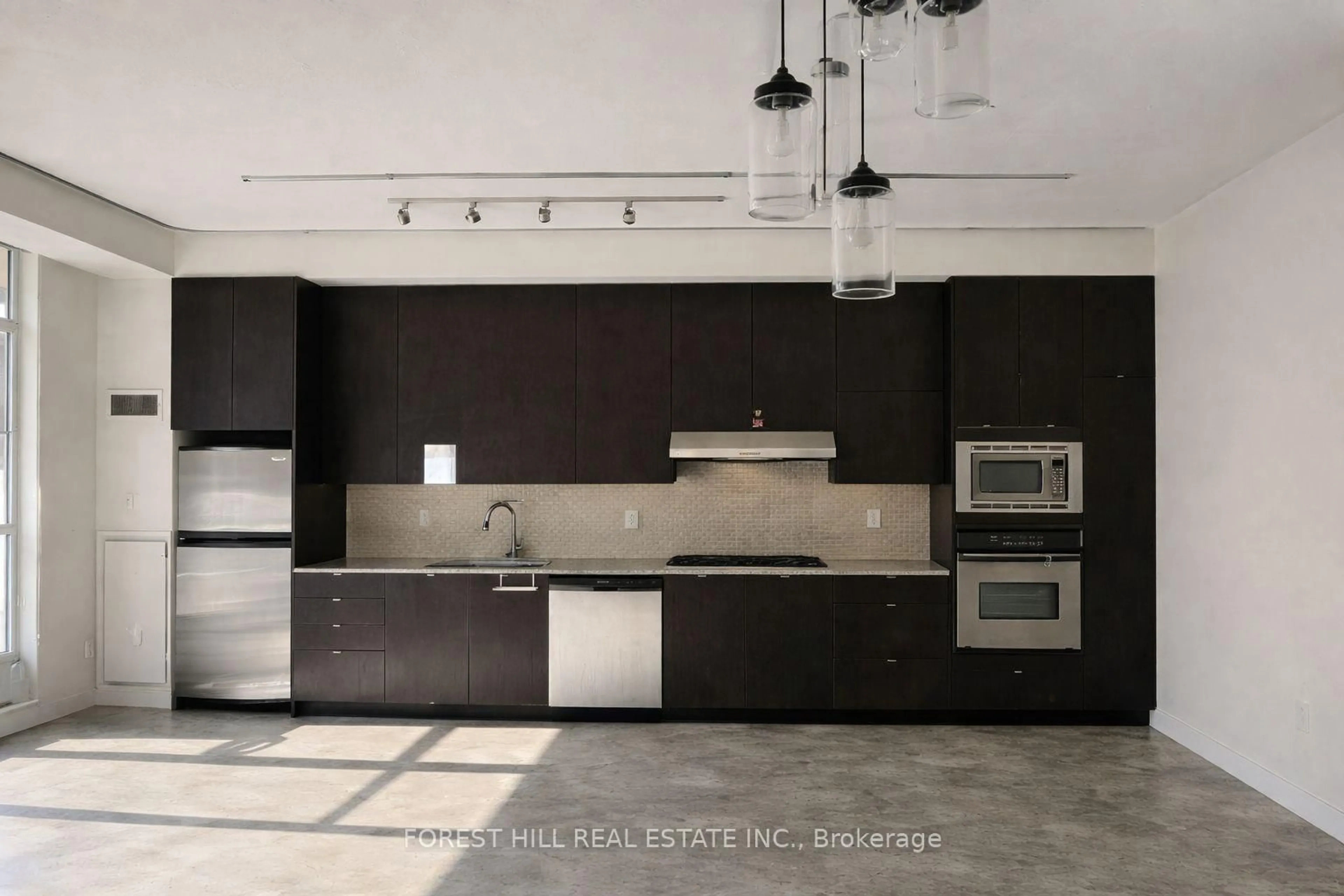 Open concept kitchen, unknown for 23 Brant St #207, Toronto Ontario M5V 2L5