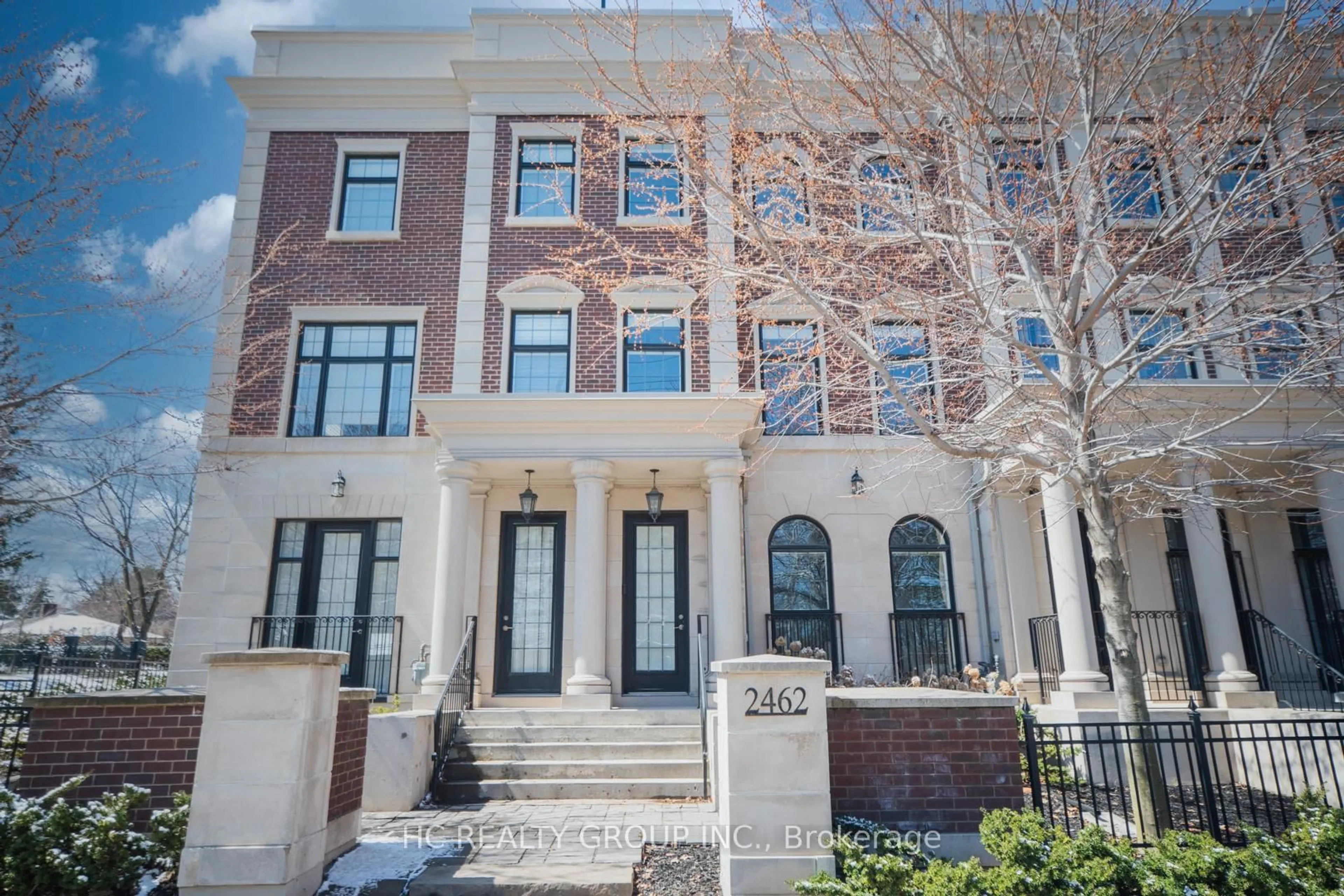 Home with brick exterior material, street for 2462 Bayview Ave, Toronto Ontario M2L 0A4