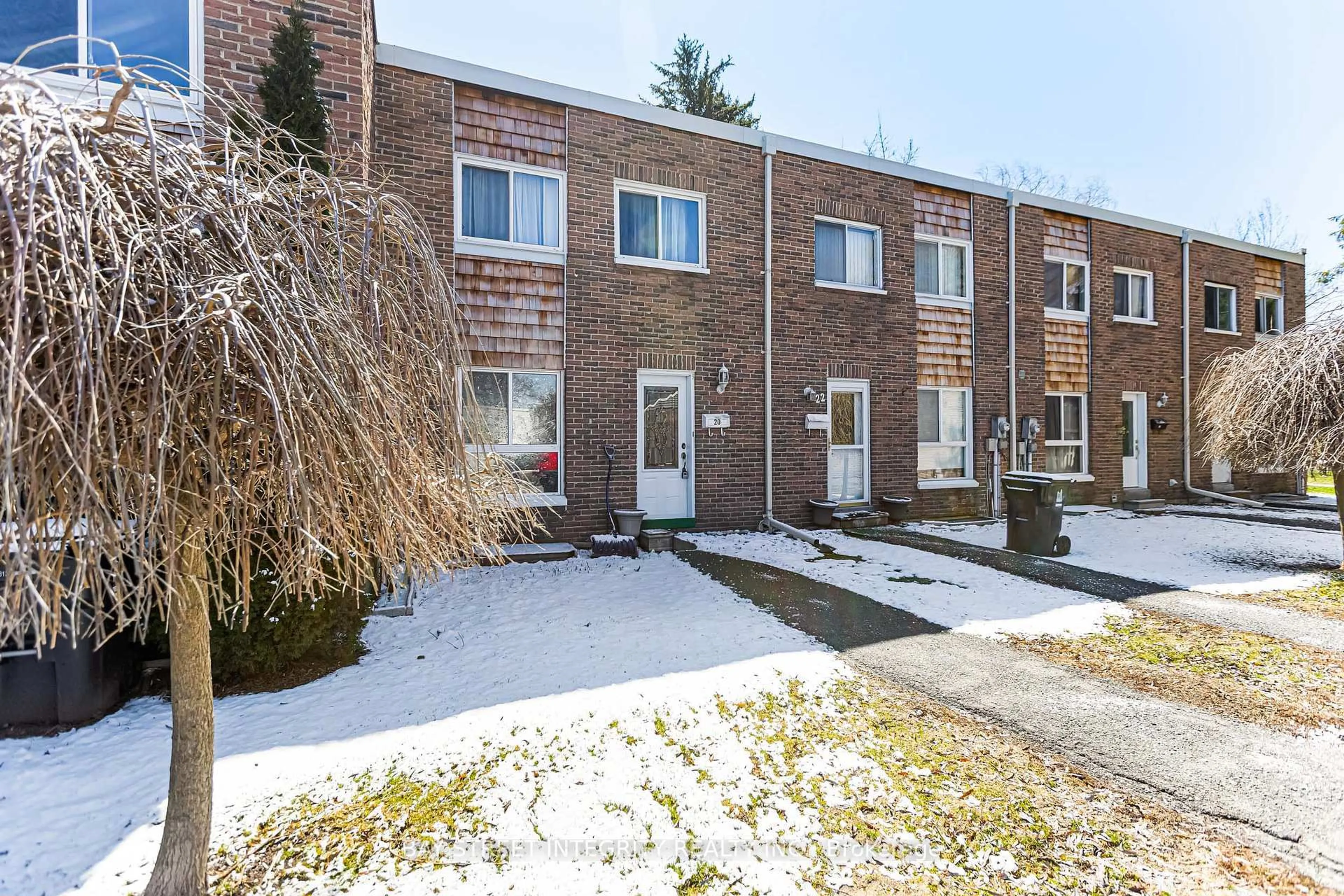 Unknown for 20 Elsa Vine Way, Toronto Ontario M2J 4H9