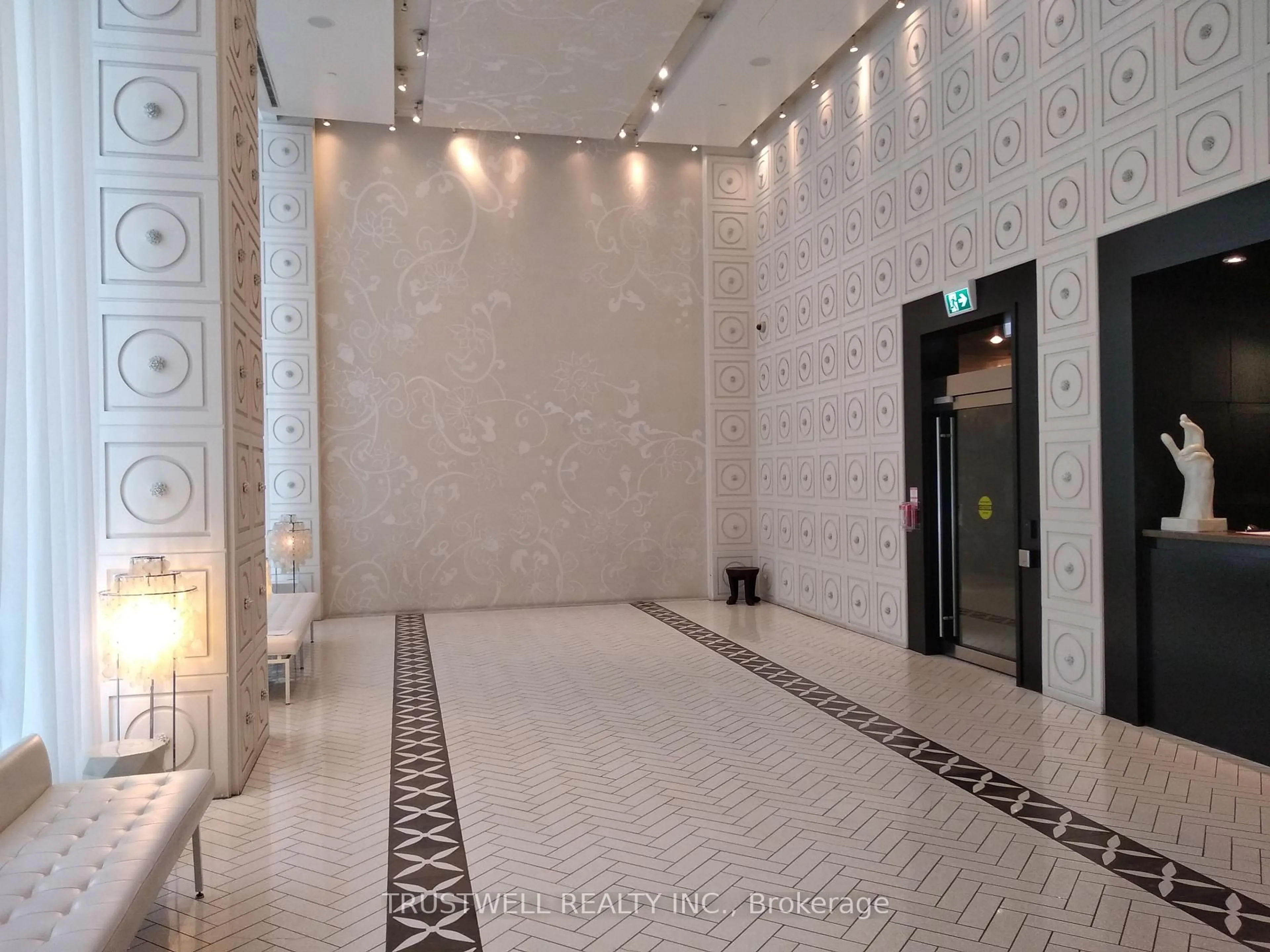 Lobby for 20 Blue Jays Way #1409, Toronto Ontario M5V 3W6