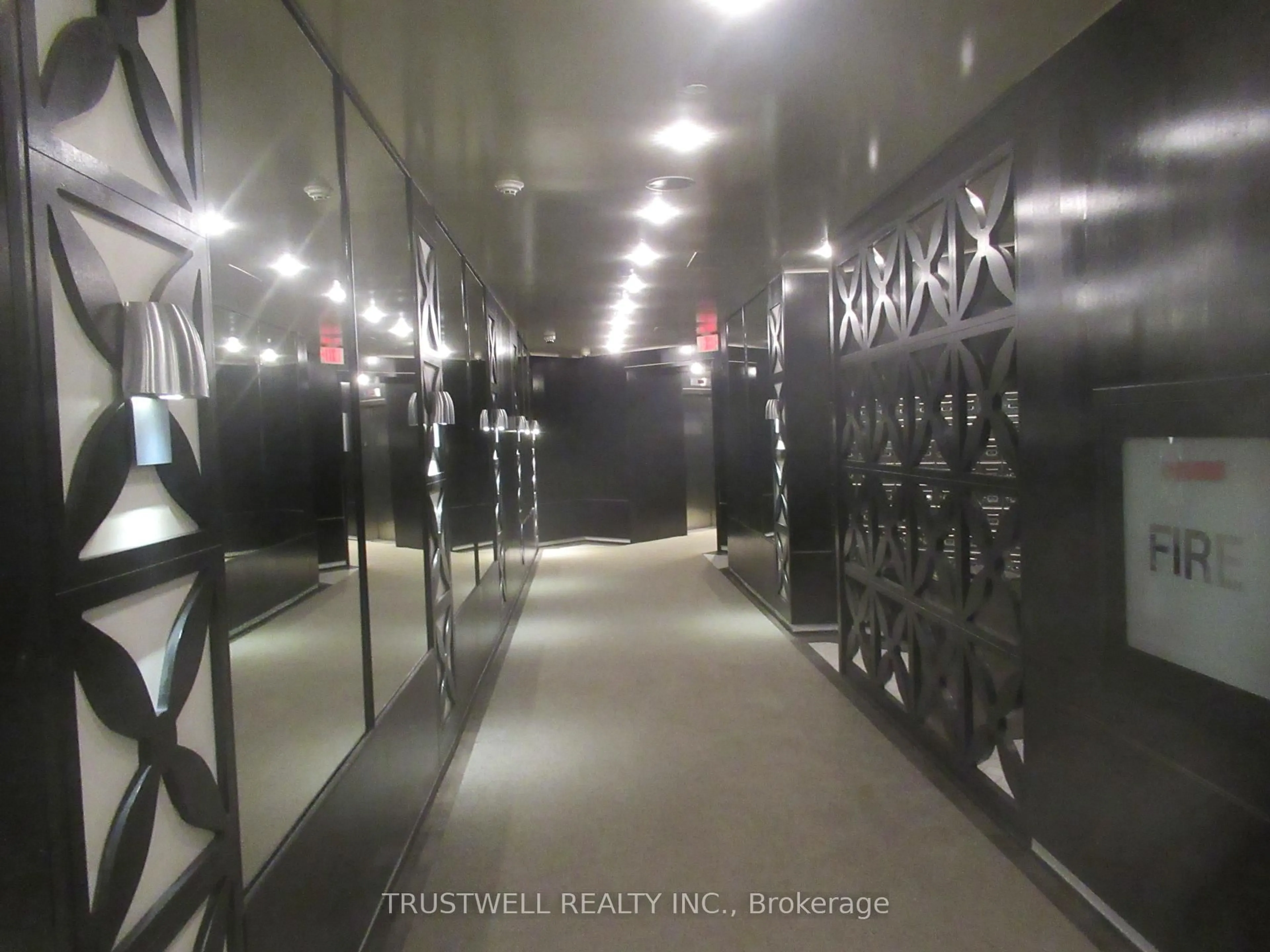 Indoor foyer for 20 Blue Jays Way #1409, Toronto Ontario M5V 3W6