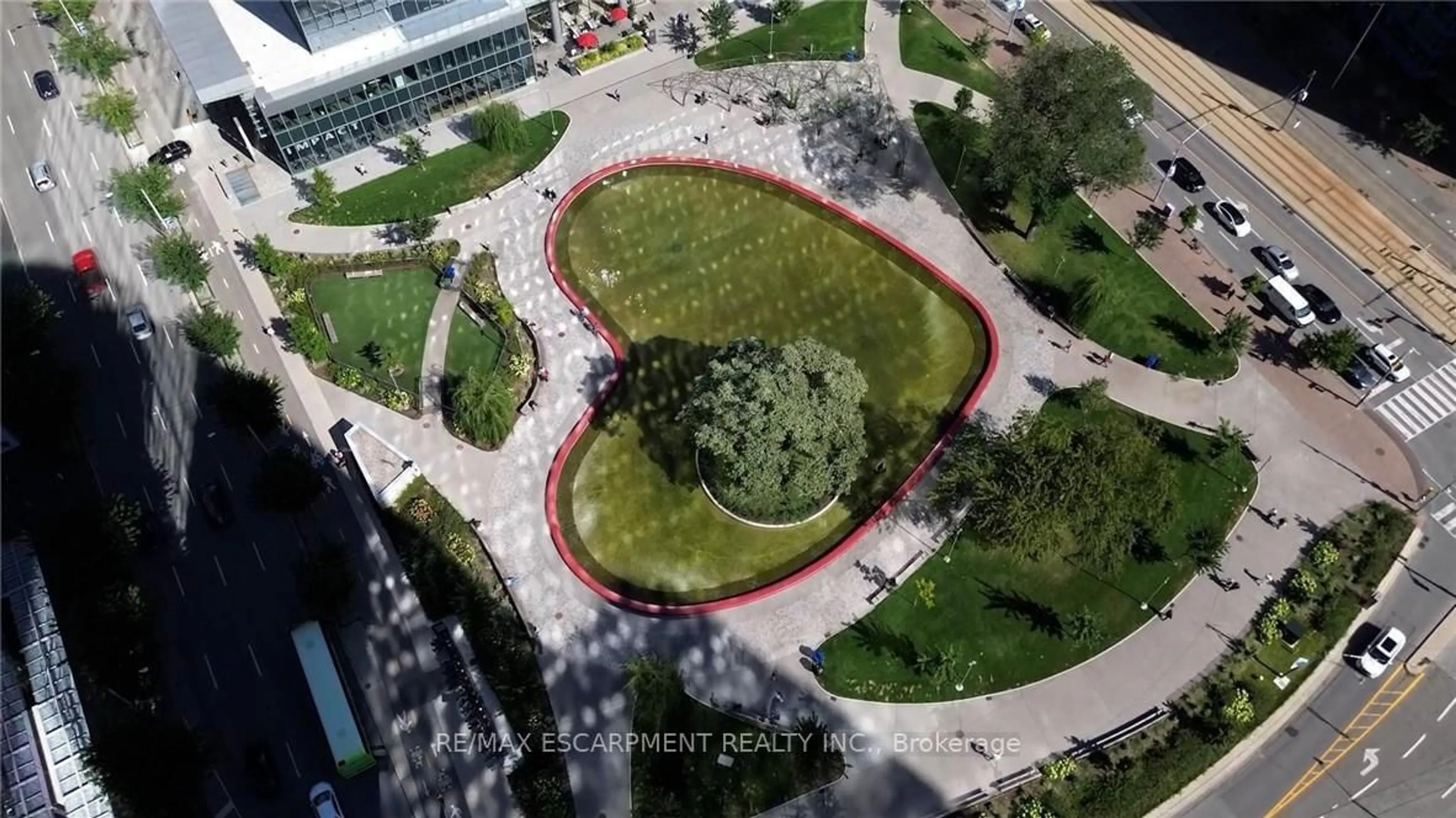 A pic from outside/outdoor area/front of a property/back of a property/a pic from drone, unknown for 10 YORK St #5512, Toronto Ontario M5J 0E1