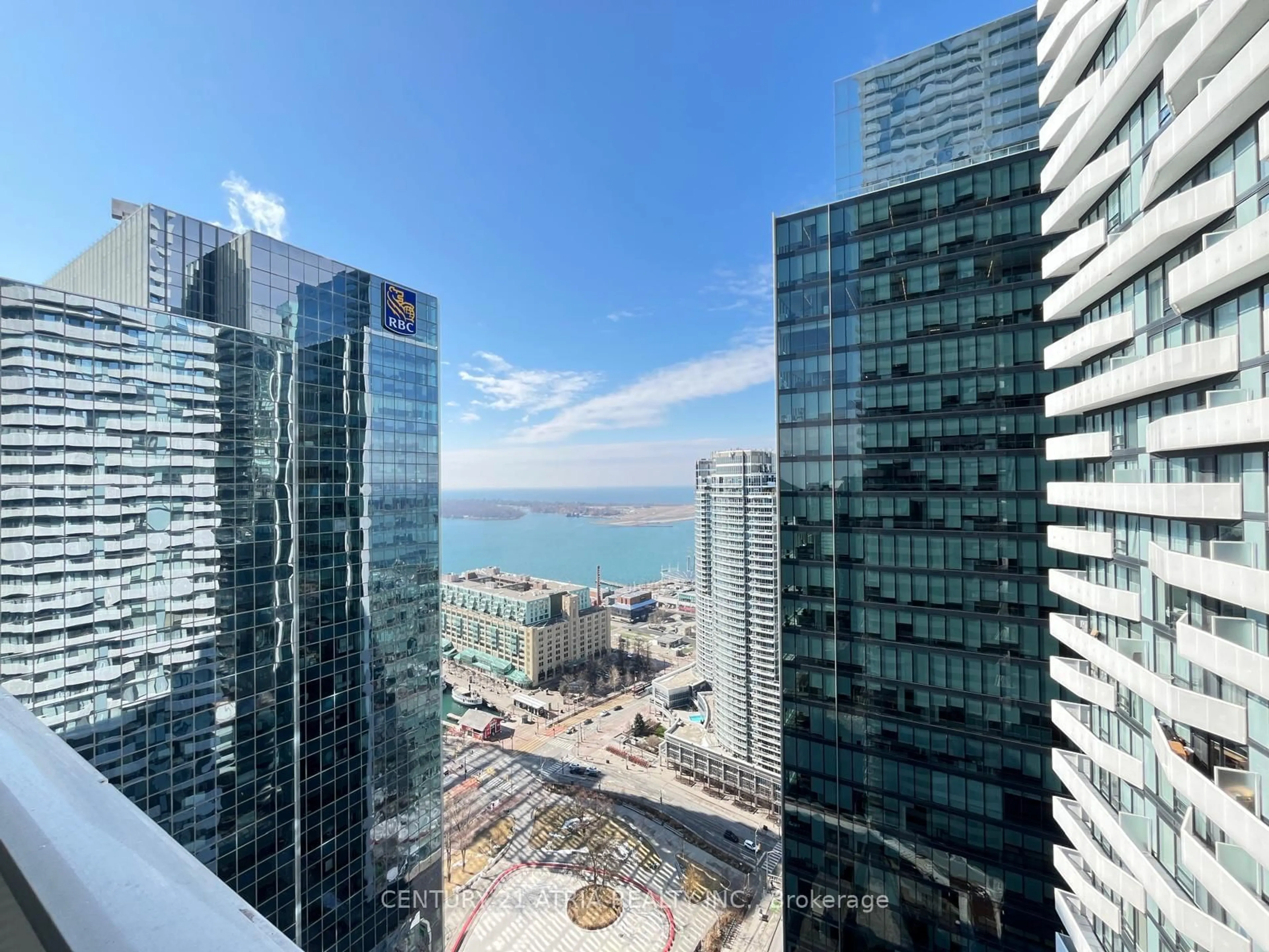 Unknown for 88 Harbour St #3611, Toronto Ontario M5J 0C3