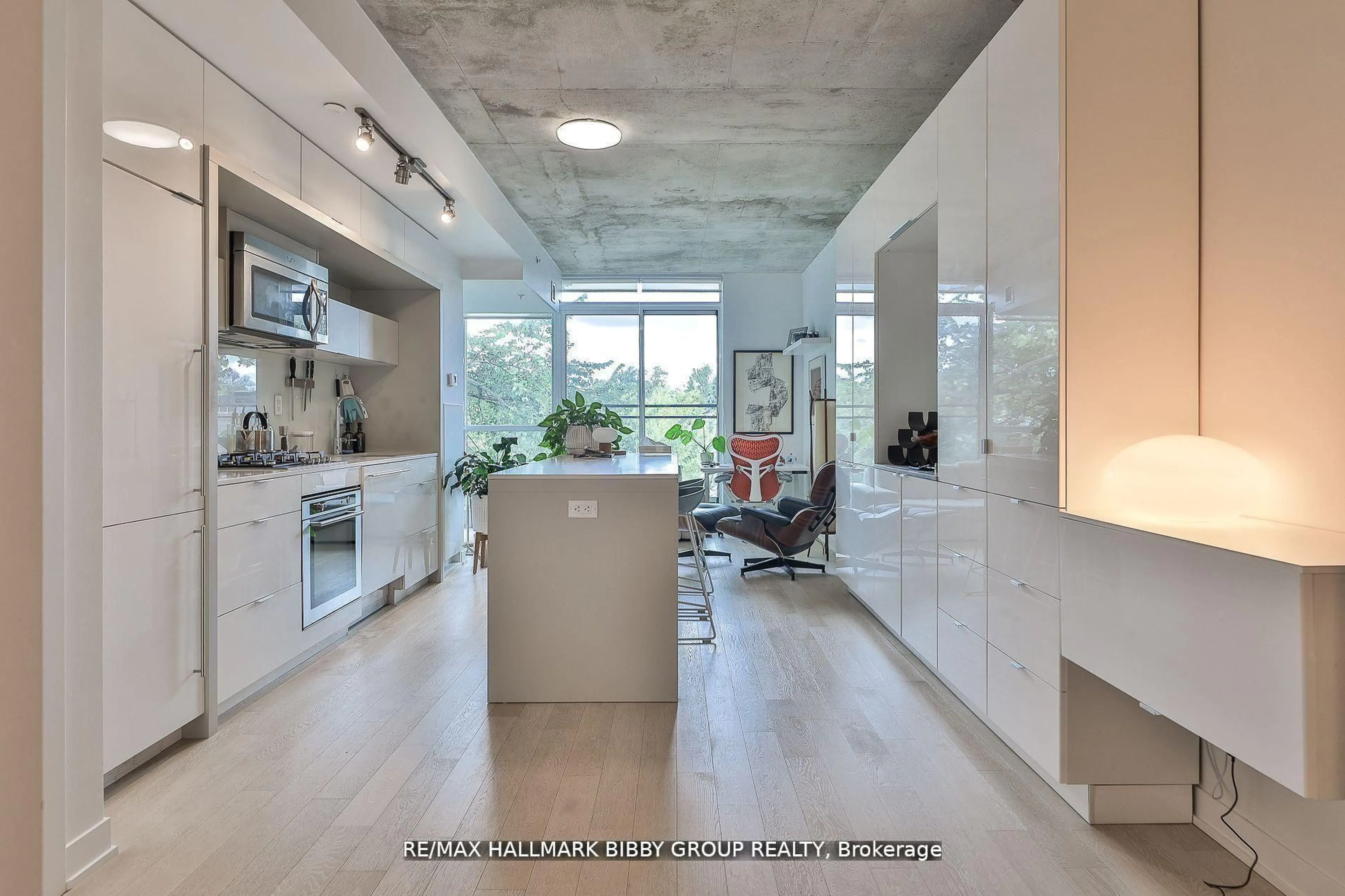 Open concept kitchen, unknown for 130 Rusholme Rd #309, Toronto Ontario M6H 1A7