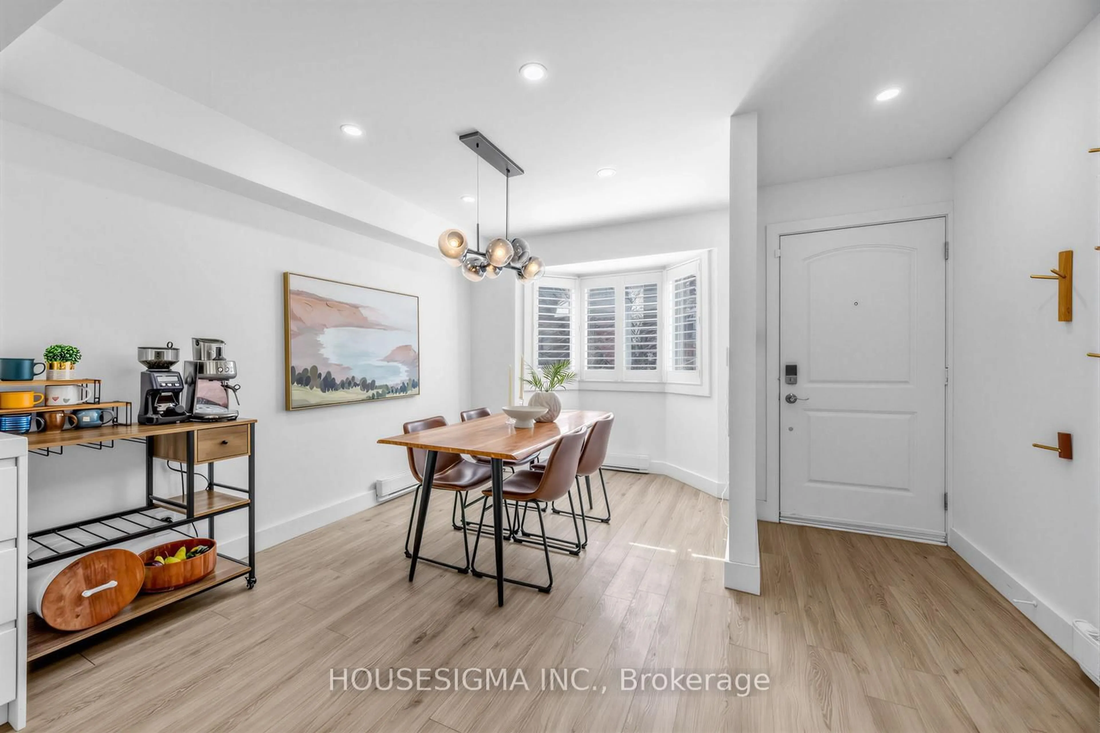 Dining room, unknown for 39 Tecumseth St #47, Toronto Ontario M5V 2X6