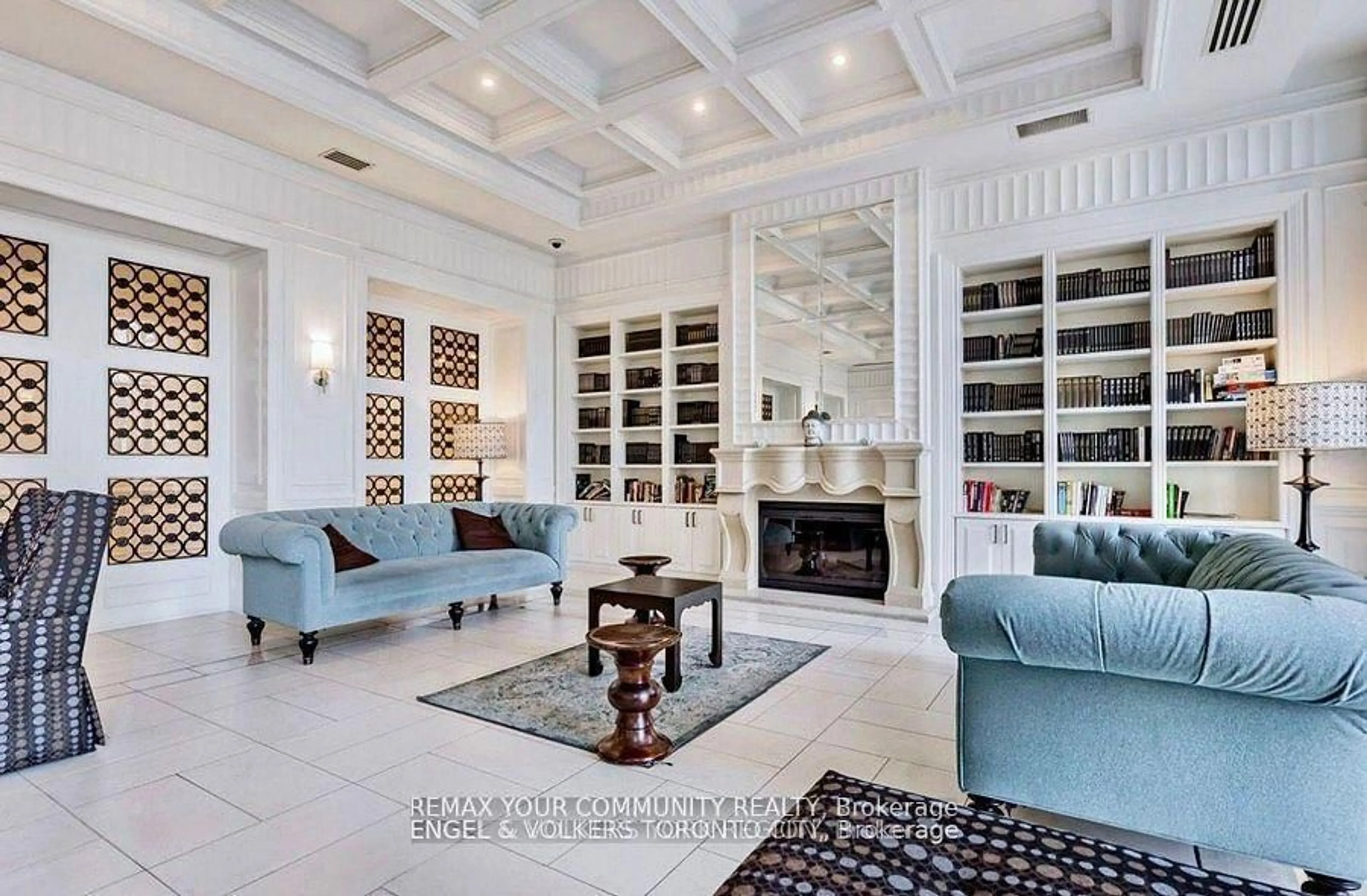 Living room with furniture, ceramic/tile floor for 15 Greenview Ave #PH14, Toronto Ontario M2M 4M7