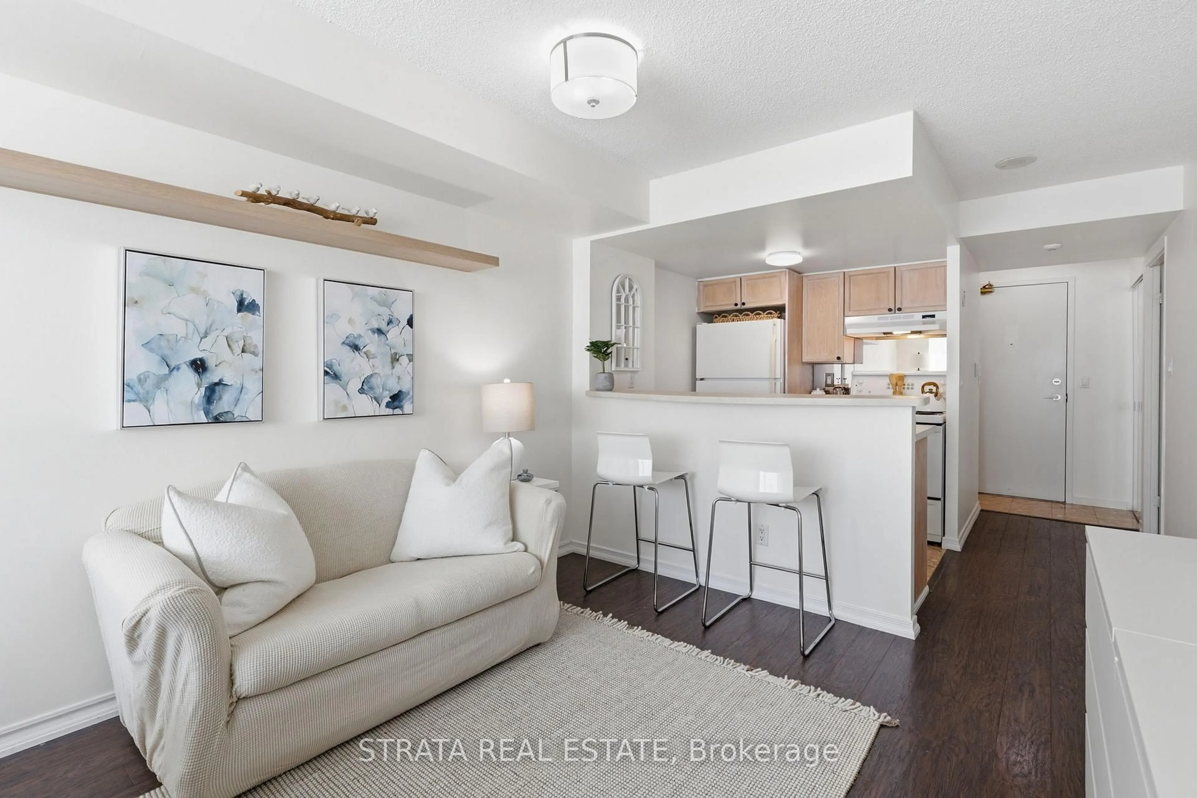 Open concept kitchen, unknown for 109 Front St #440, Toronto Ontario M5A 4P7