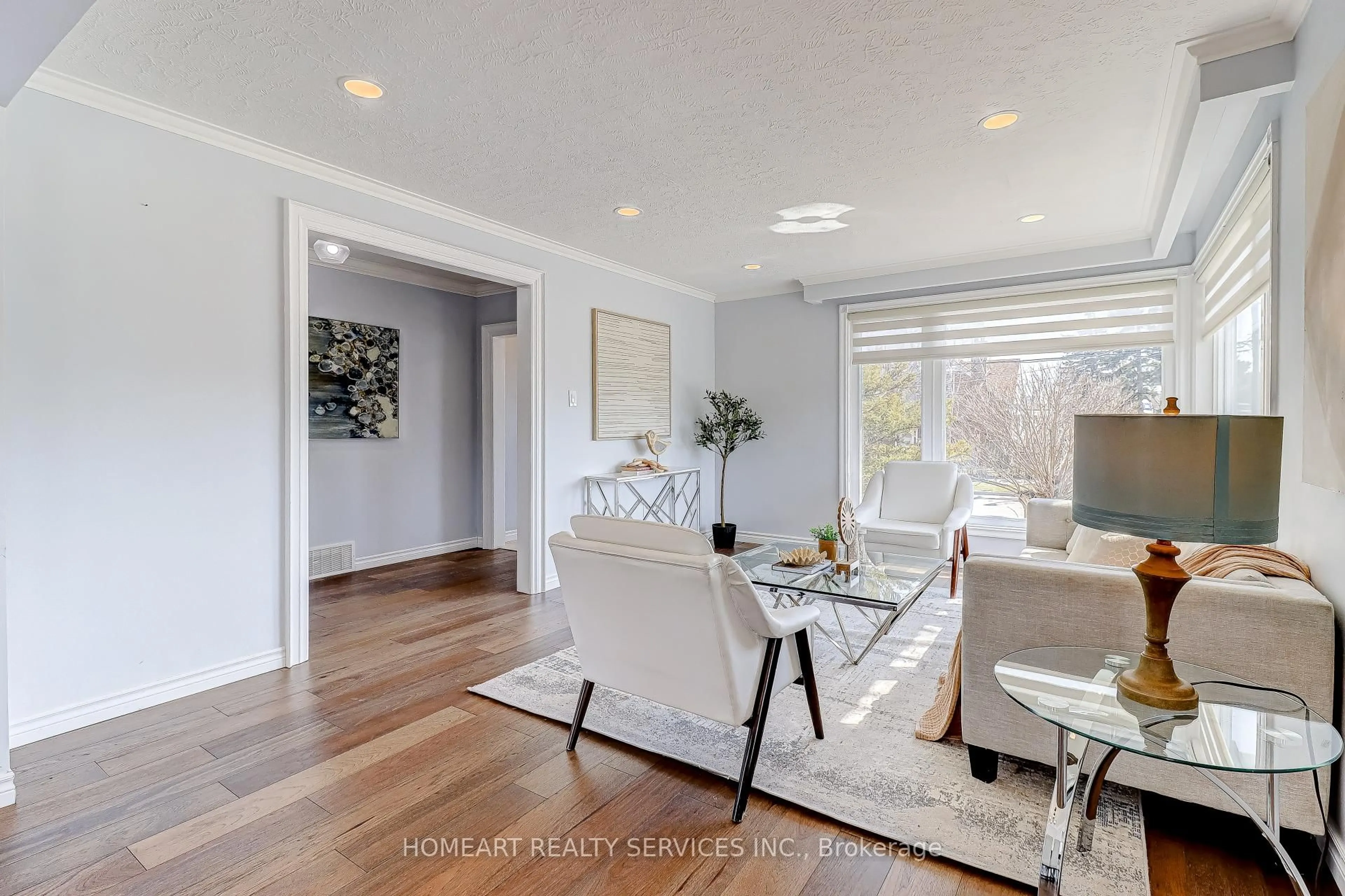 Unknown for 280 Waterloo Ave, Toronto Ontario M3H 3Z7