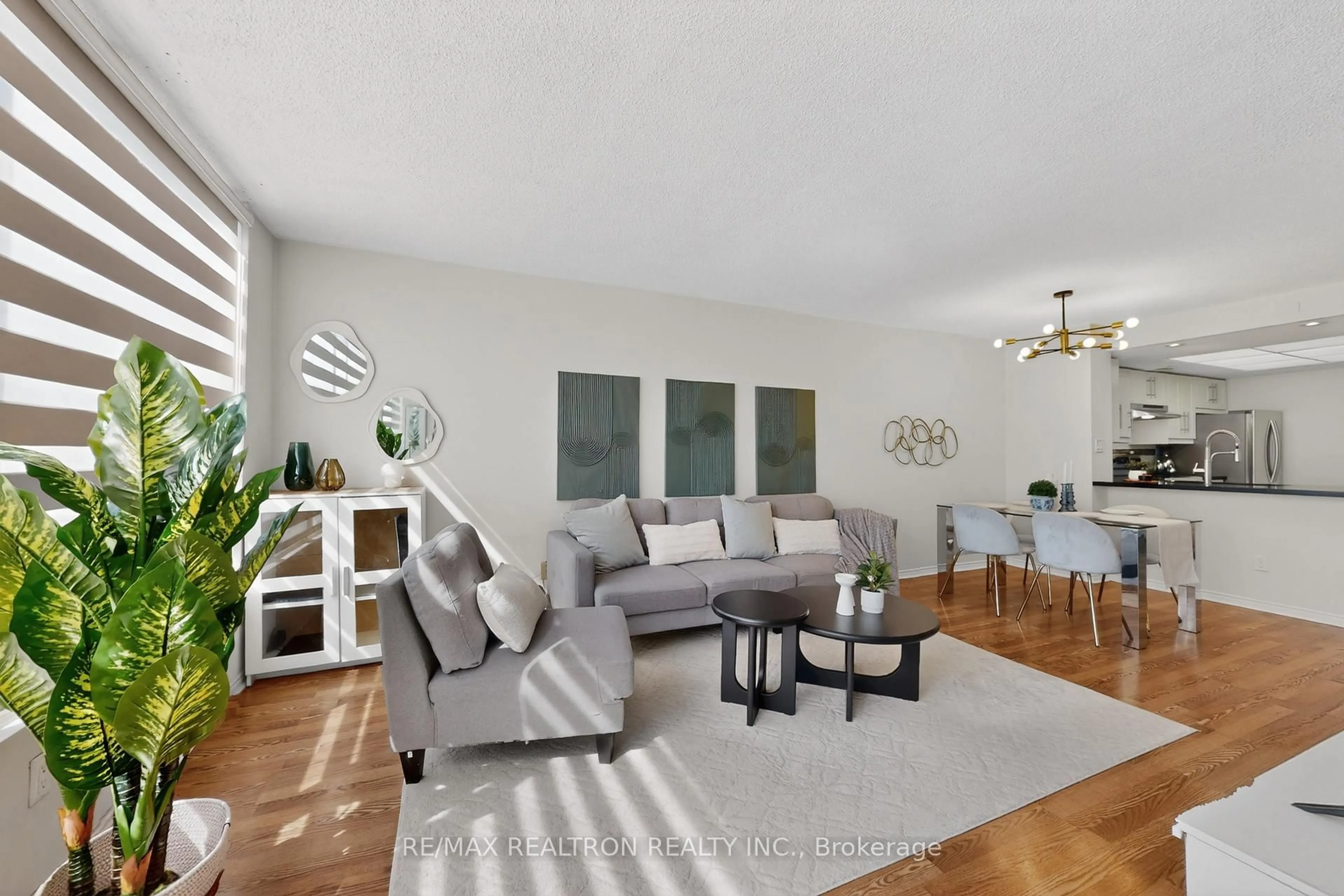 Living room with furniture, unknown for 5765 Yonge St #410, Toronto Ontario M2M 4H9