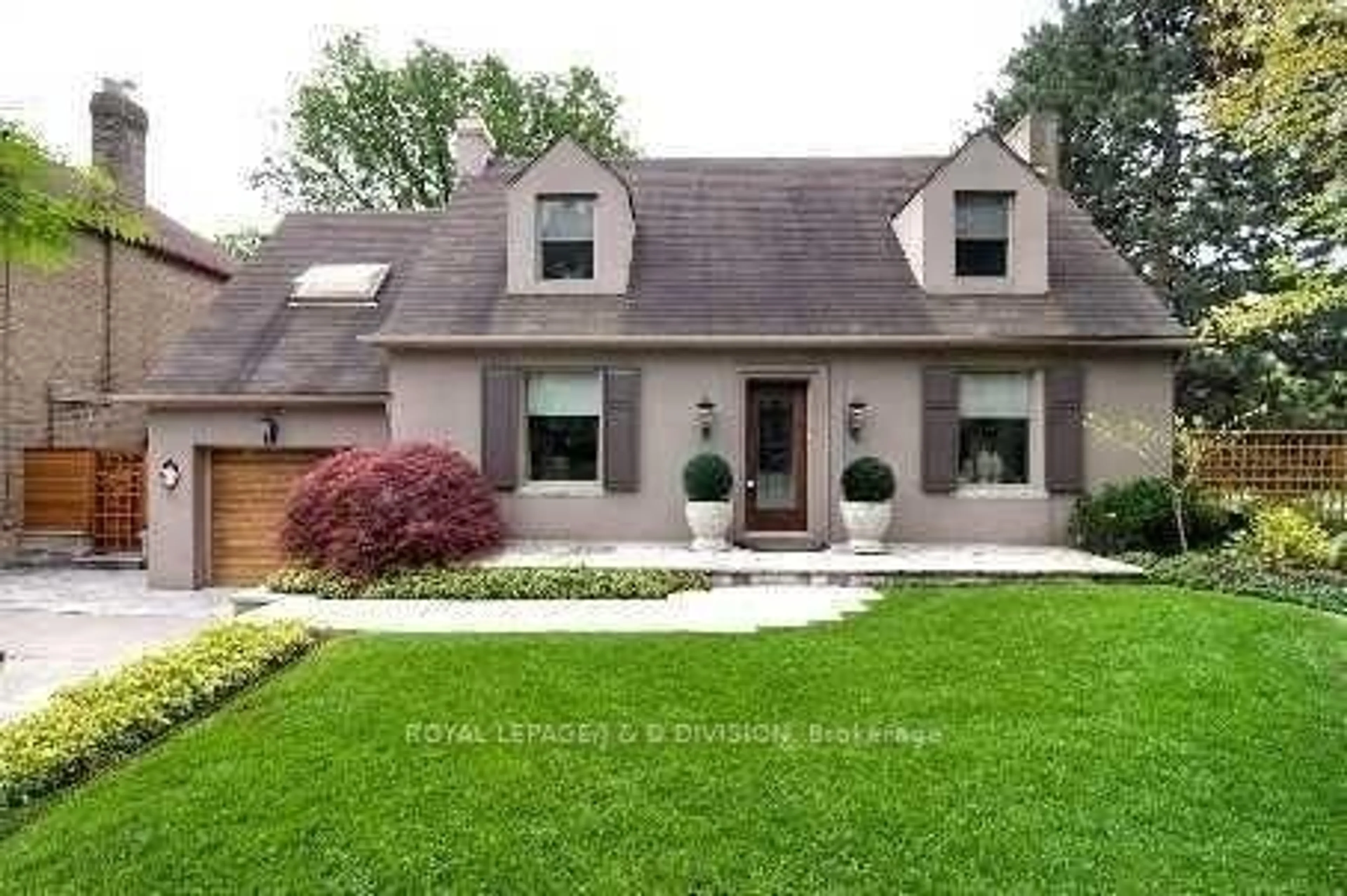 Home with brick exterior material, street for 65 Chatsworth Dr, Toronto Ontario M4R 1R6