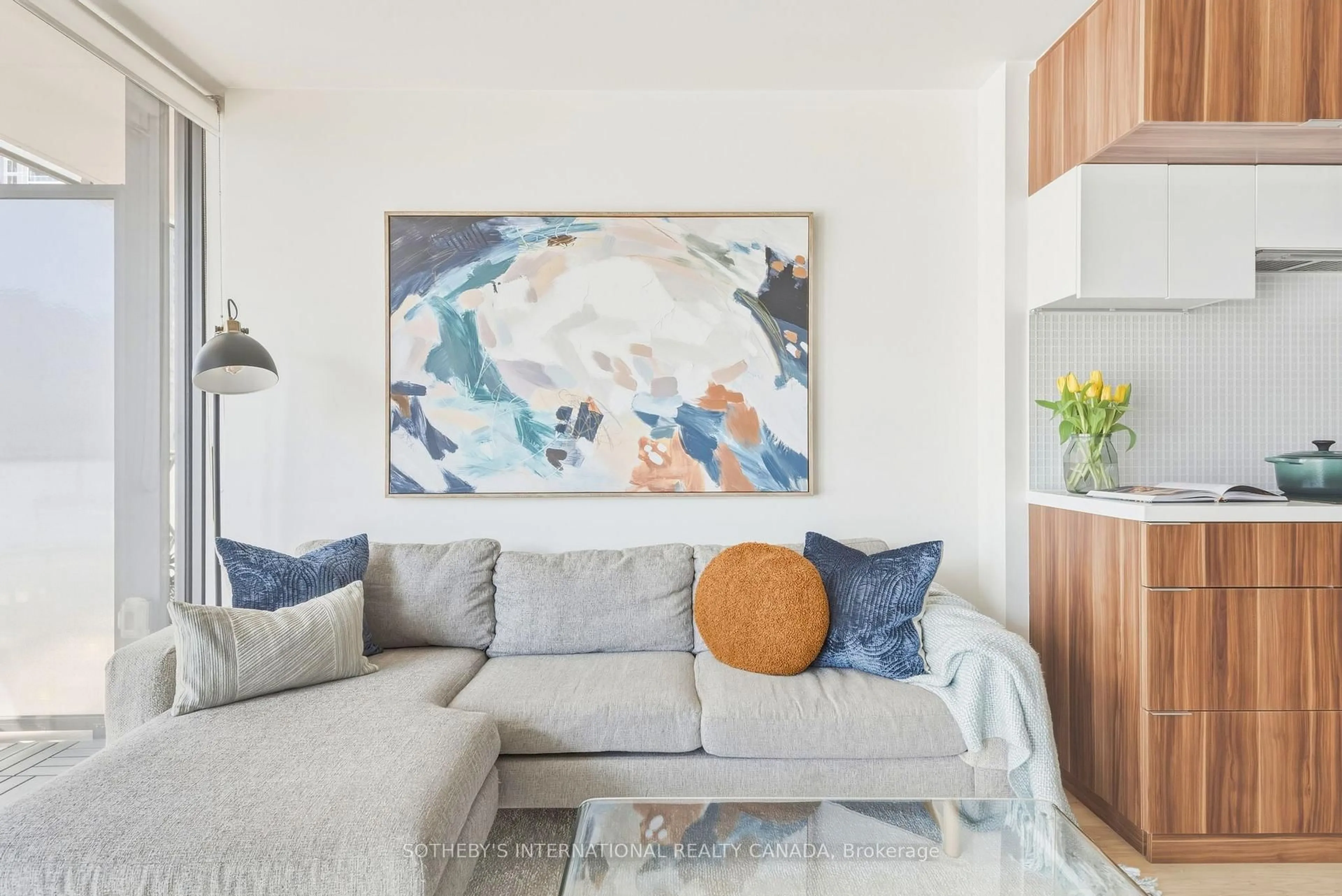 Living room with furniture, unknown for 185 Roehampton Ave #1101, Toronto Ontario M4C 0C6