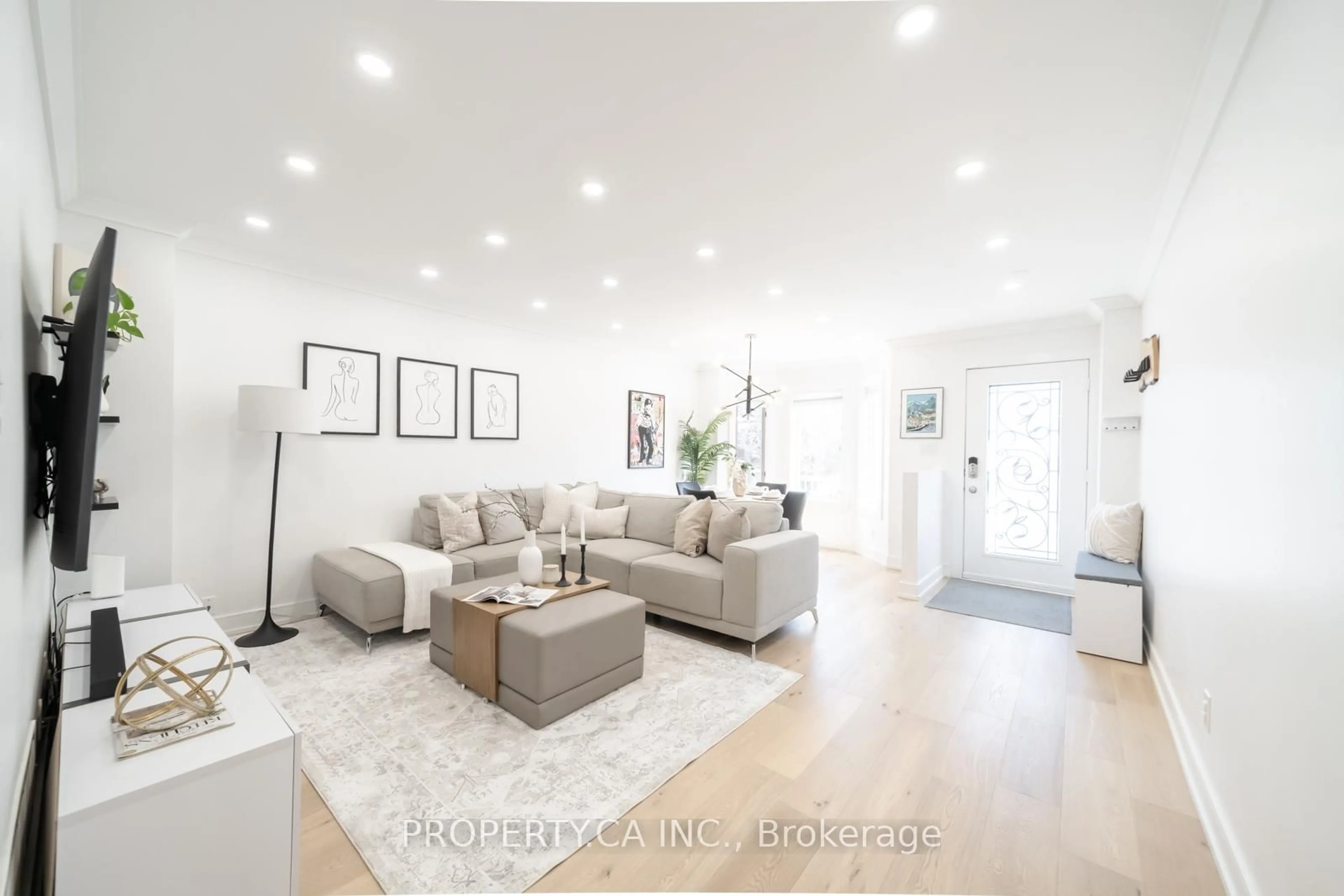 Living room with furniture, unknown for 340 Lauder Ave, Toronto Ontario M6E 3H8