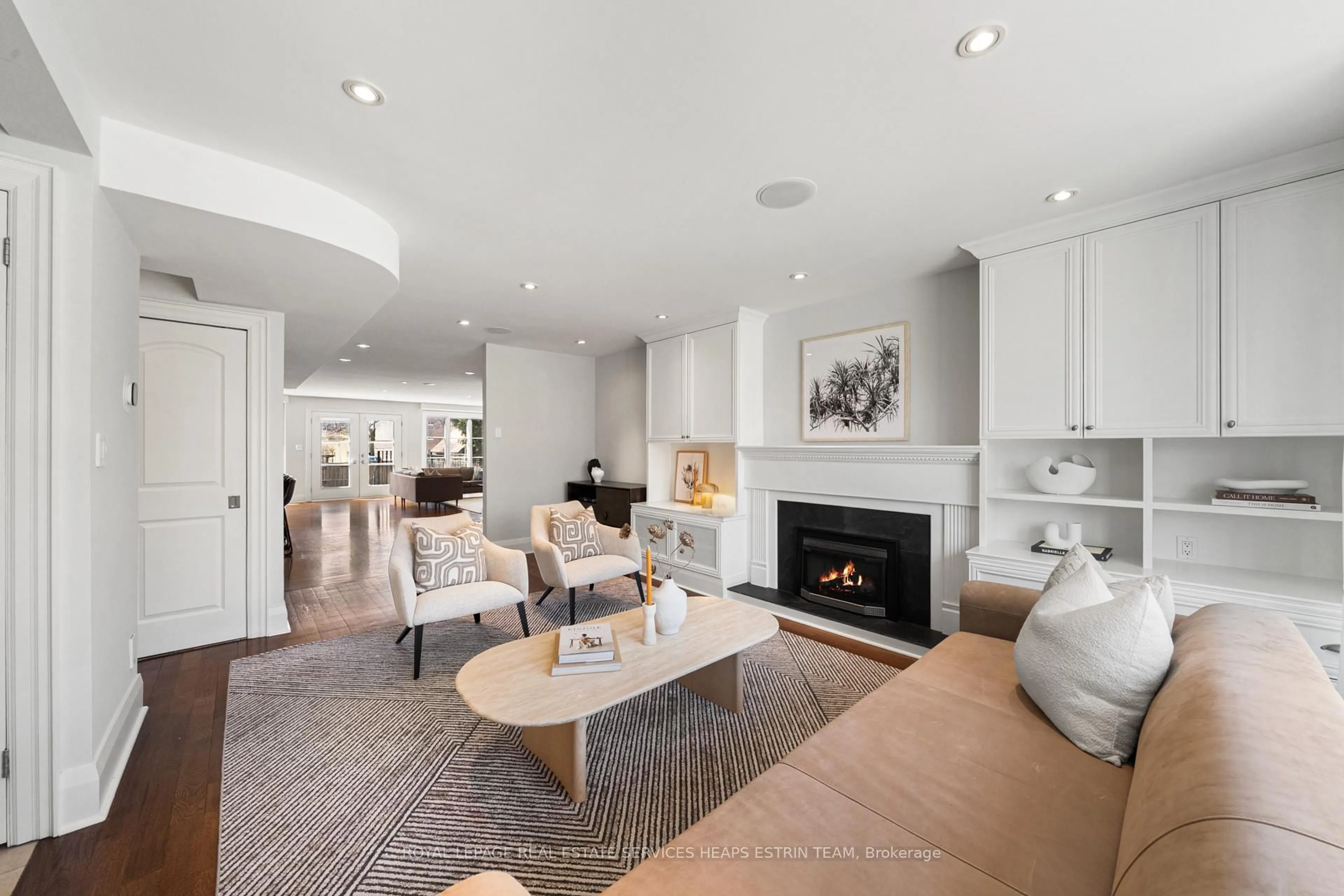 Living room with furniture, unknown for 208 Hanna Rd, Toronto Ontario M4G 3P1