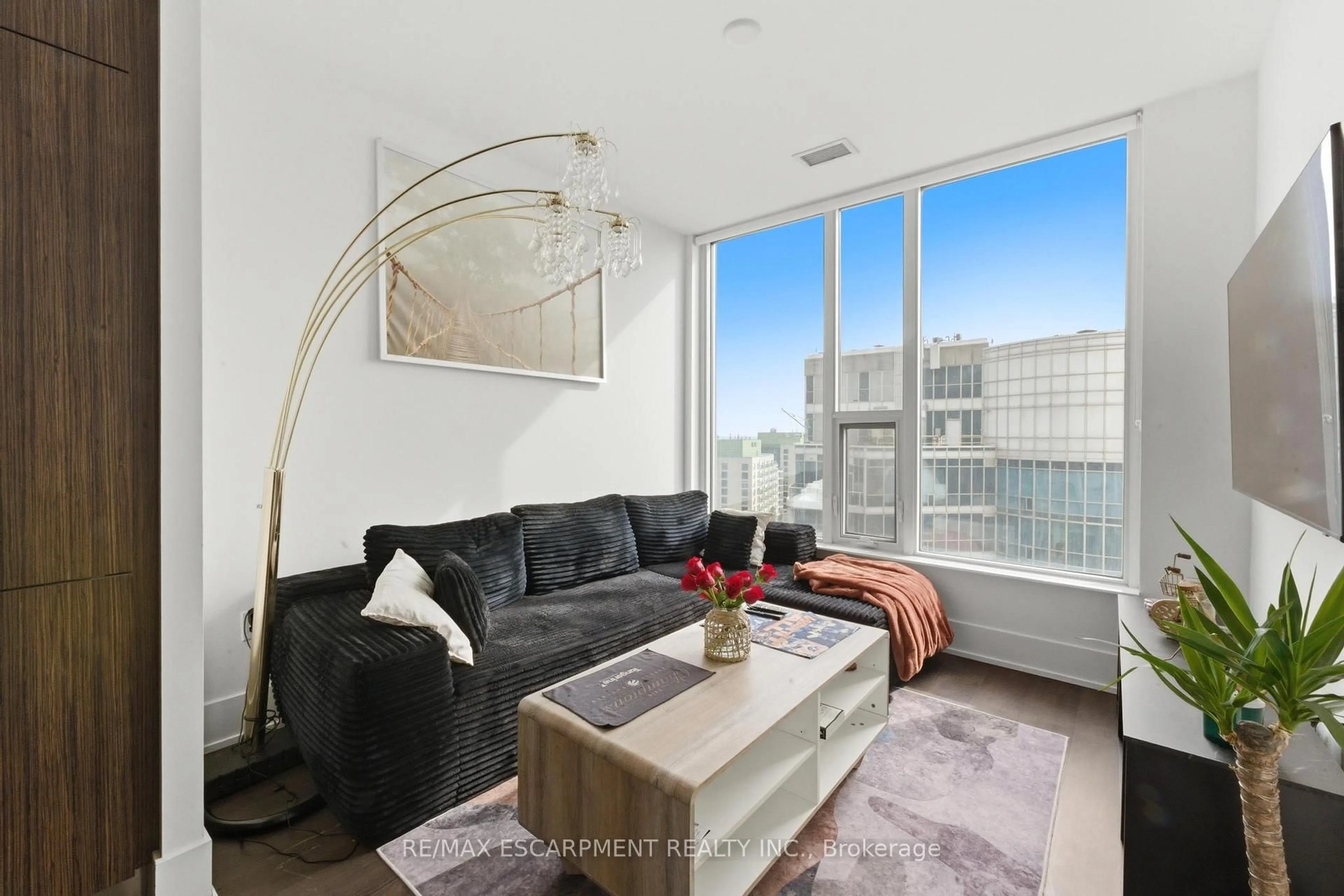 Living room with furniture, unknown for 10 York St #3807, Toronto Ontario M5J 0E1