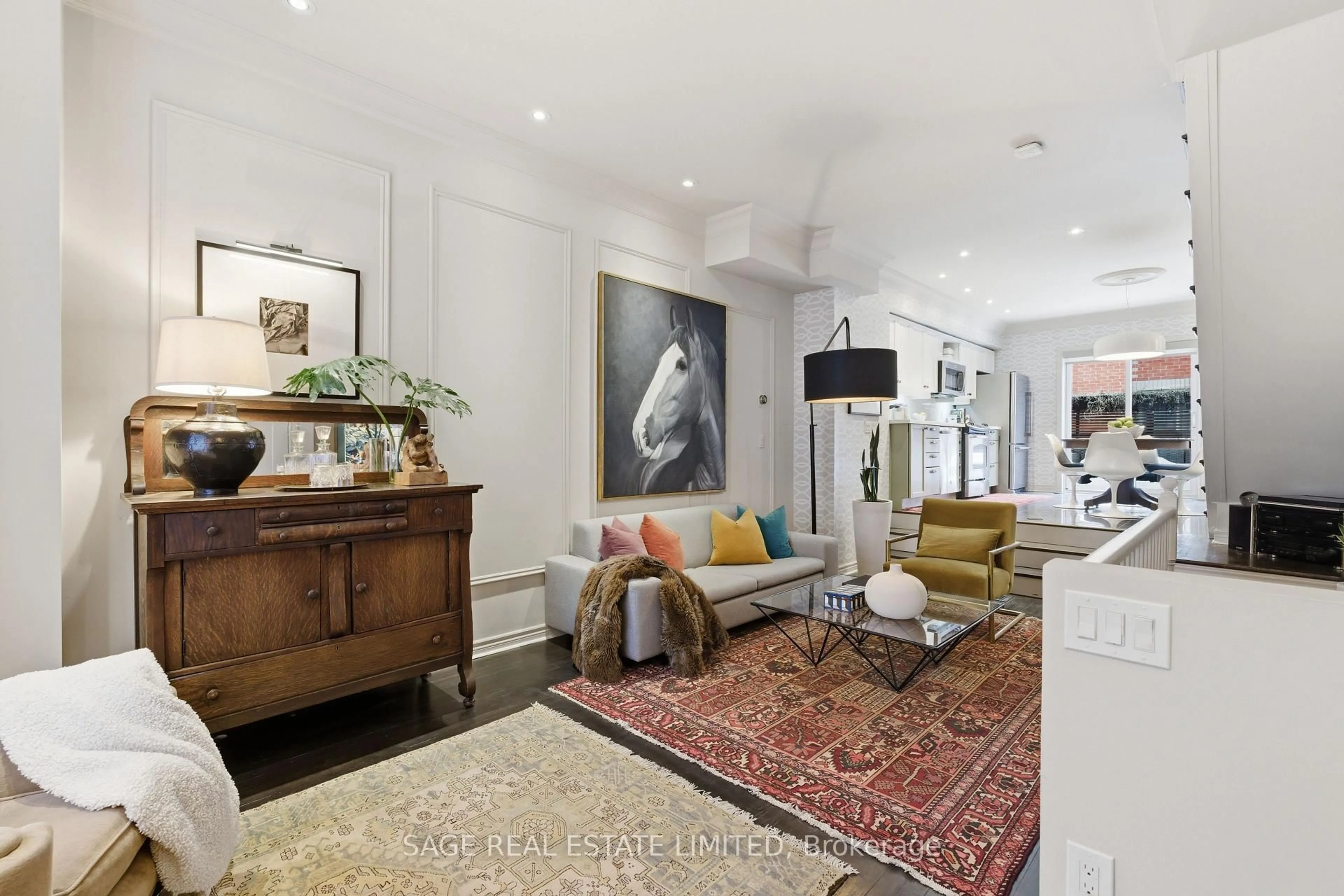 Unknown for 6 Old Trillium Lane, Toronto Ontario M5A 4T2