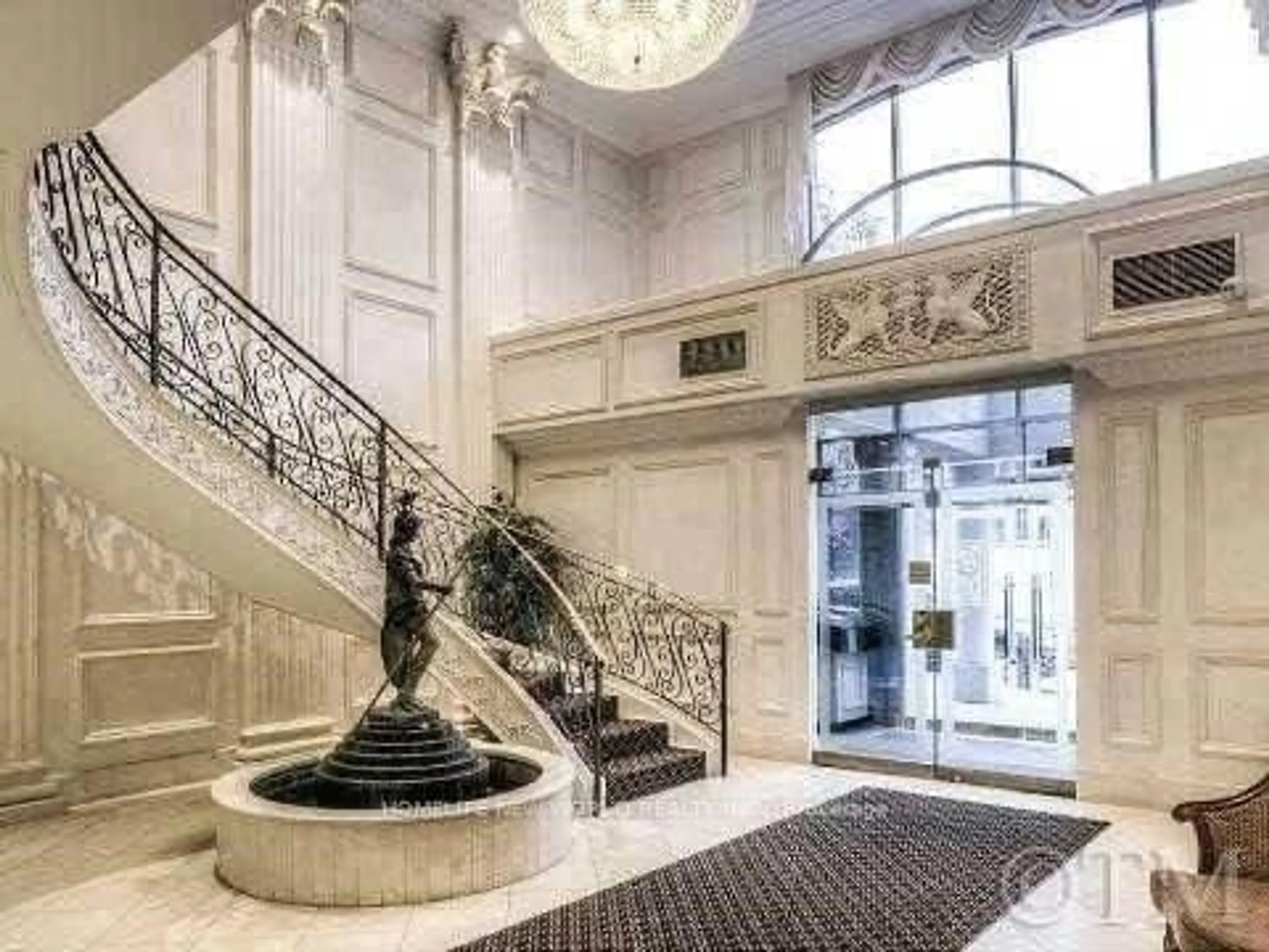 Indoor foyer for 5418 Yonge St #316, Toronto Ontario M2N 6X4